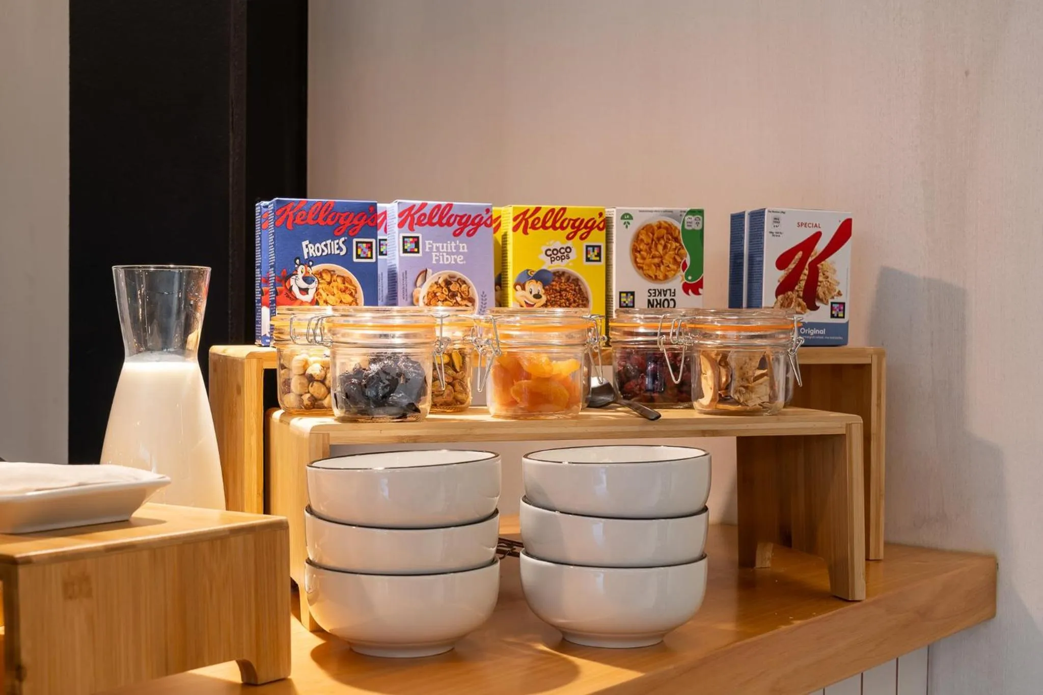 Buffet breakfast in Sercotel EsteOeste