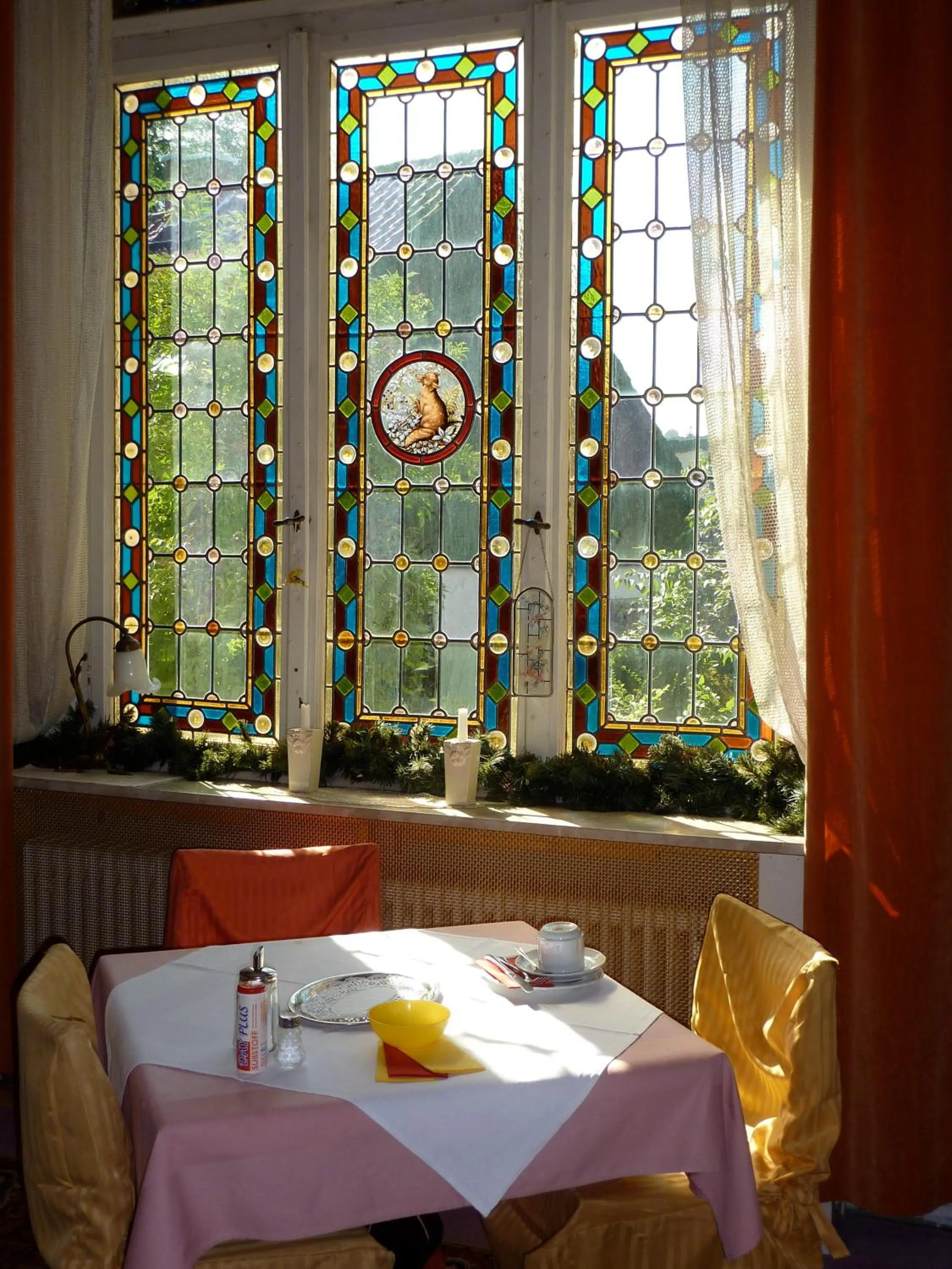 Restaurant/places to eat in Hotel Waldfriede