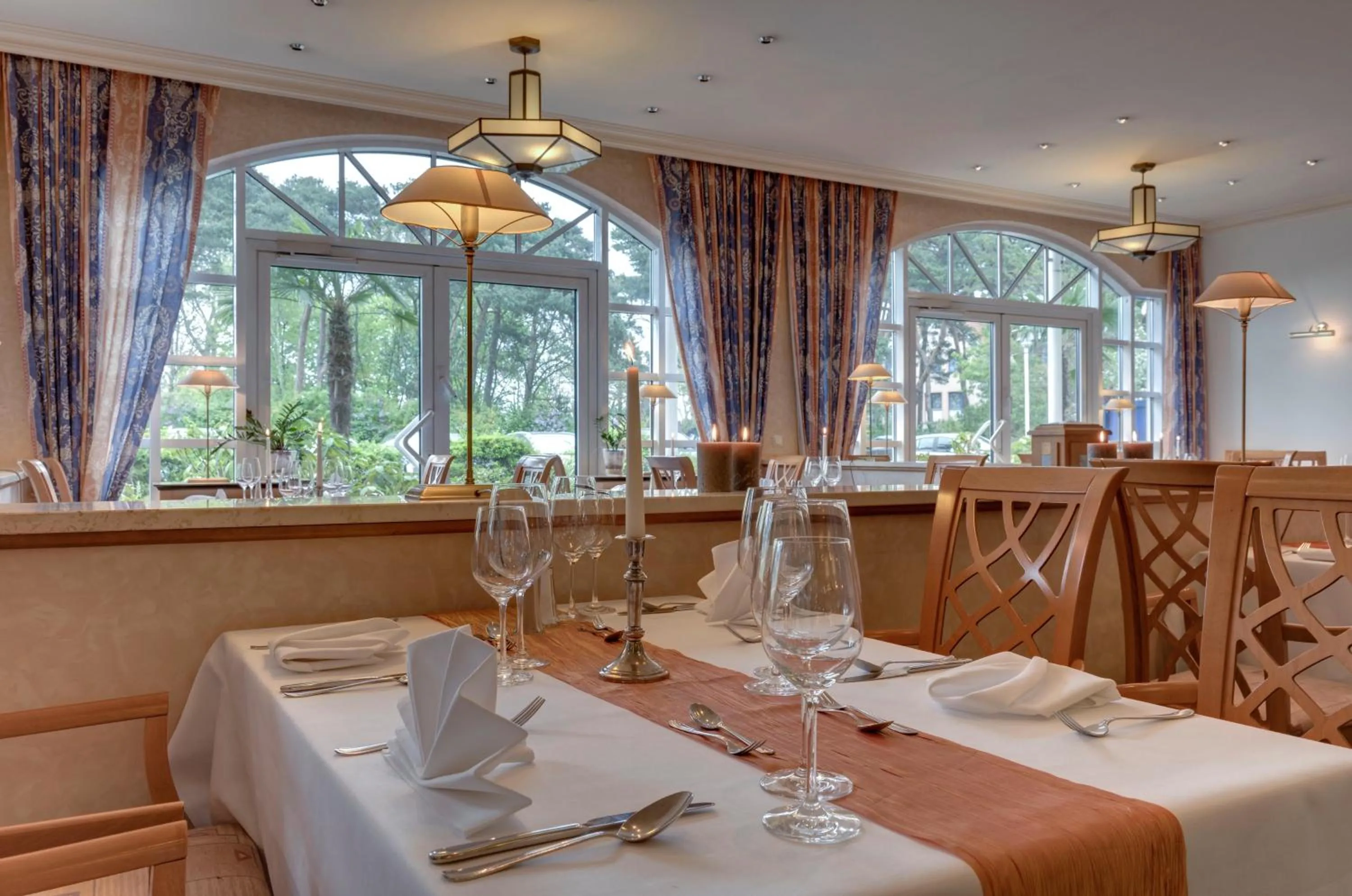 Restaurant/places to eat in Hotel Aquamarin