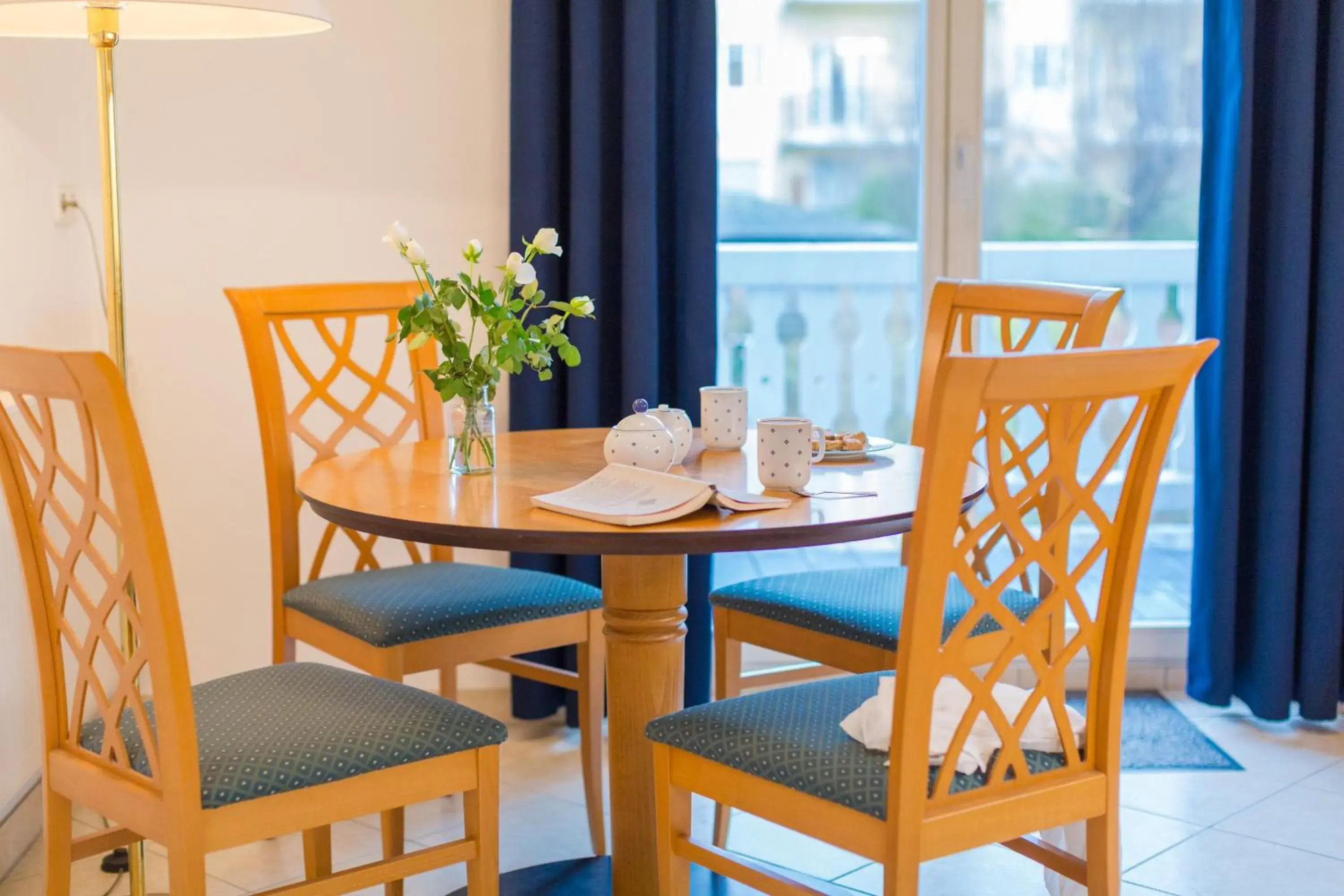 Two Room Apartment with Balcony in Hotel Aquamarin Two Room Apartment with Balcony in Hotel Aquamarin