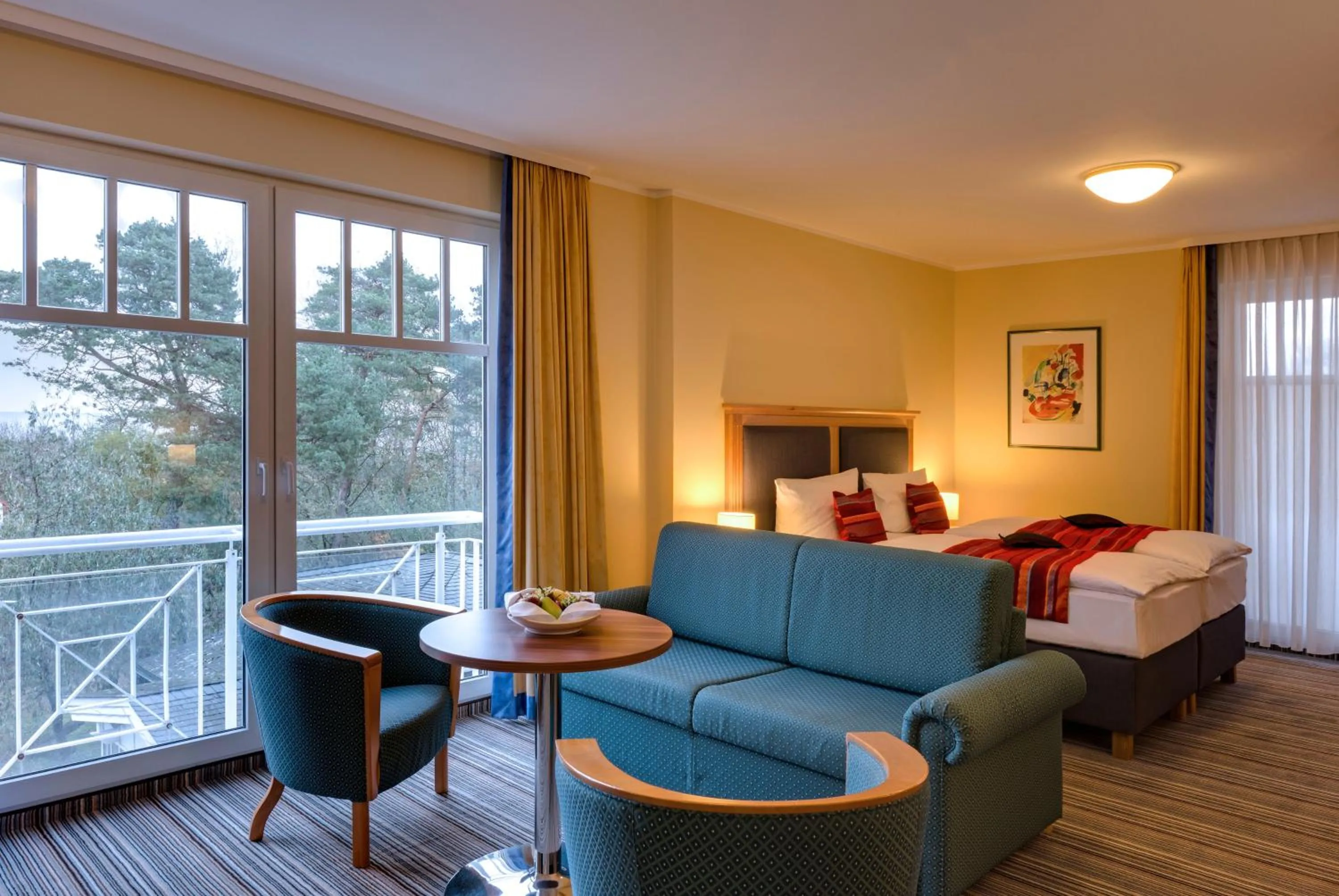 View (from property/room), Bed in Hotel Aquamarin