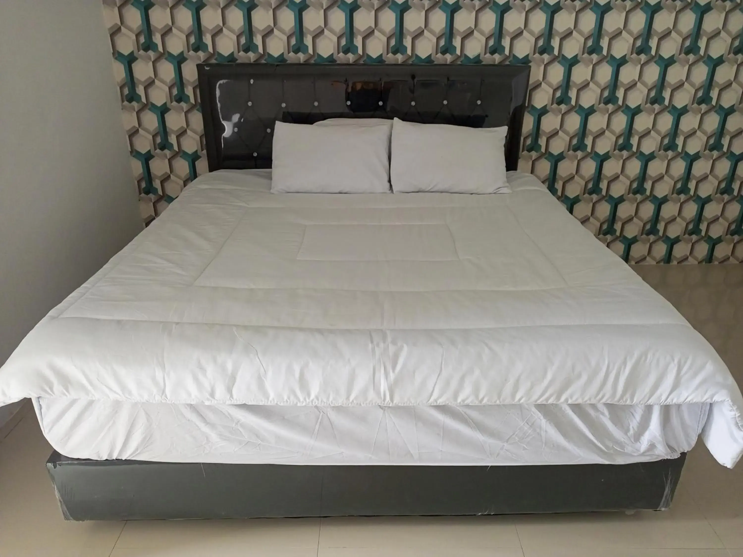 Penginapan Lamban Queens Kamar Double Bed Lantai Bawah Penginapan Lamban Queens Kamar Double Bed Lantai Bawah