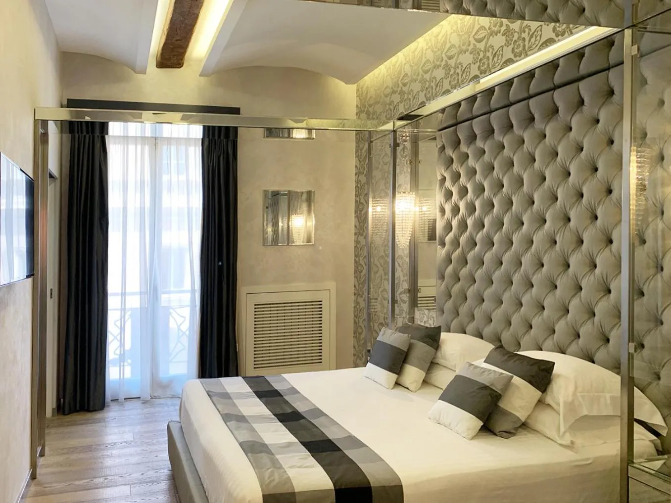 Balcony/Terrace, Bed in ARCAsuite Tritone Luxury