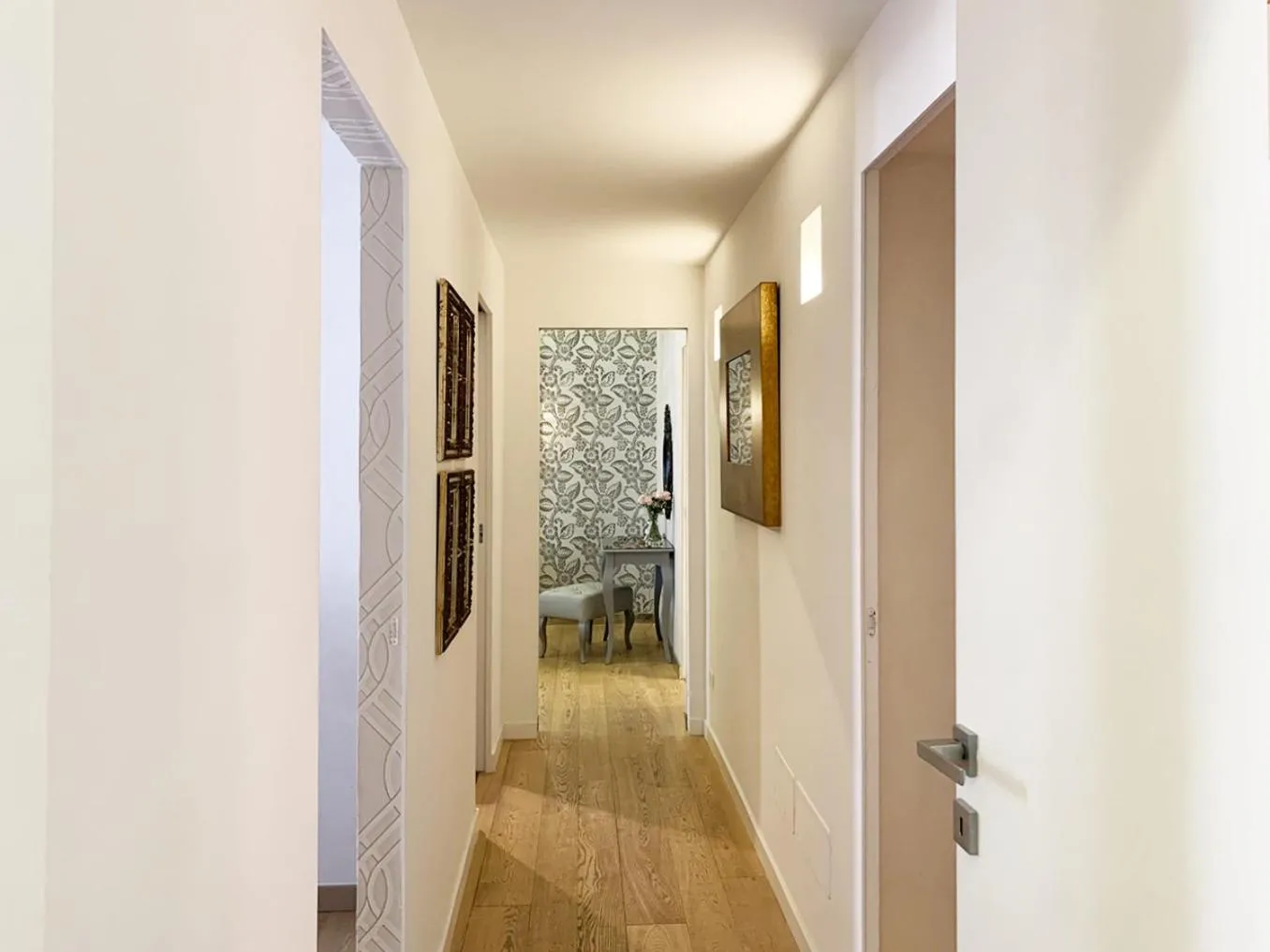Decorative detail in ARCAsuite Tritone Luxury
