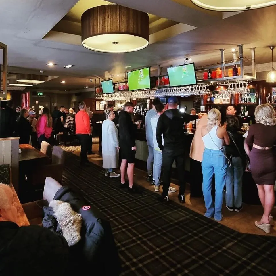 Lounge or bar in The Queen Vic Hotel