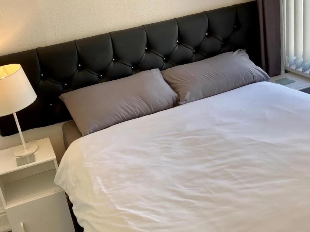 Bed in The Hotel And Bar Blackpool