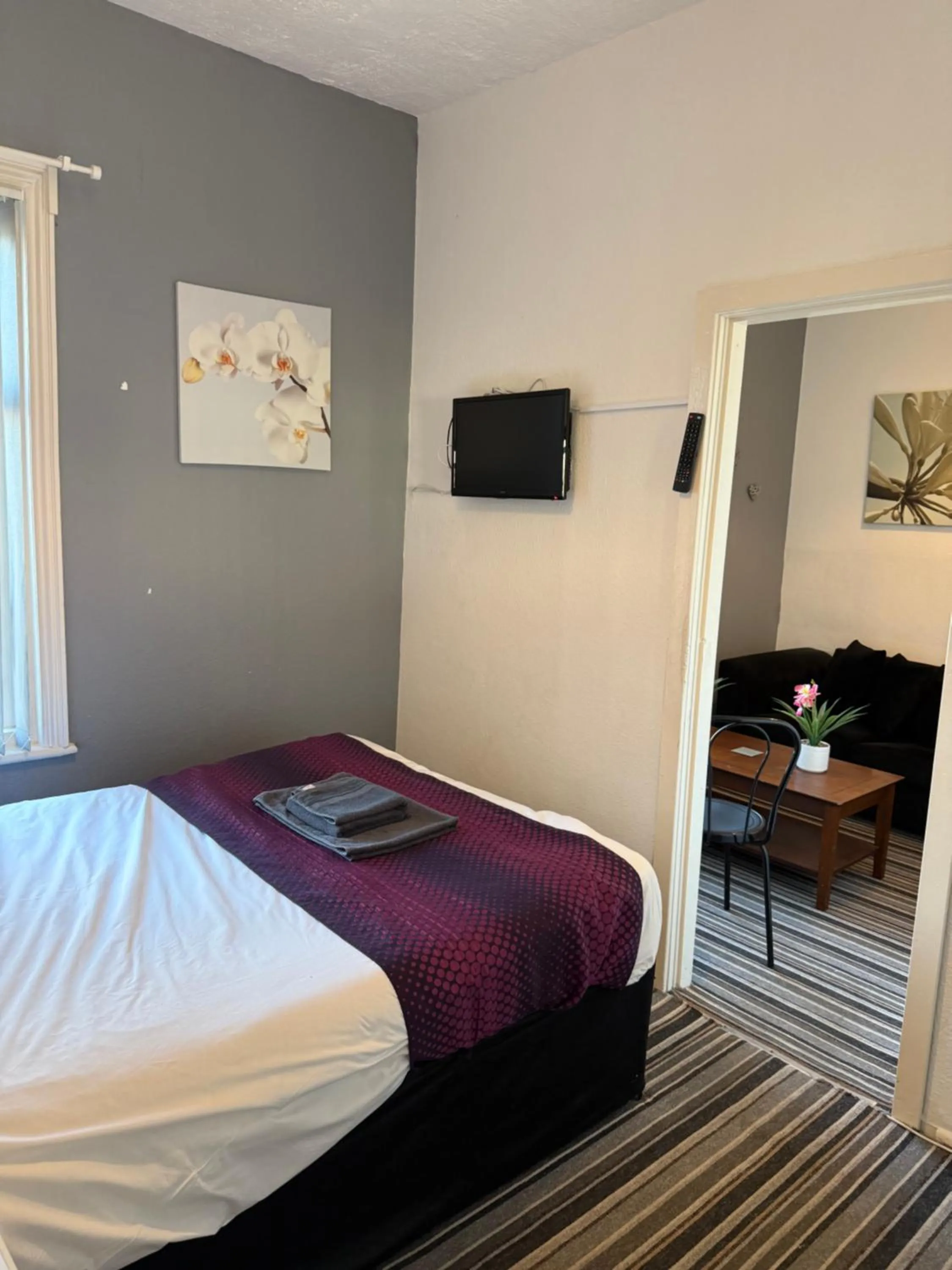 Bed in The Hotel And Bar Blackpool