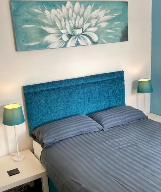 Bed in The Hotel And Bar Blackpool