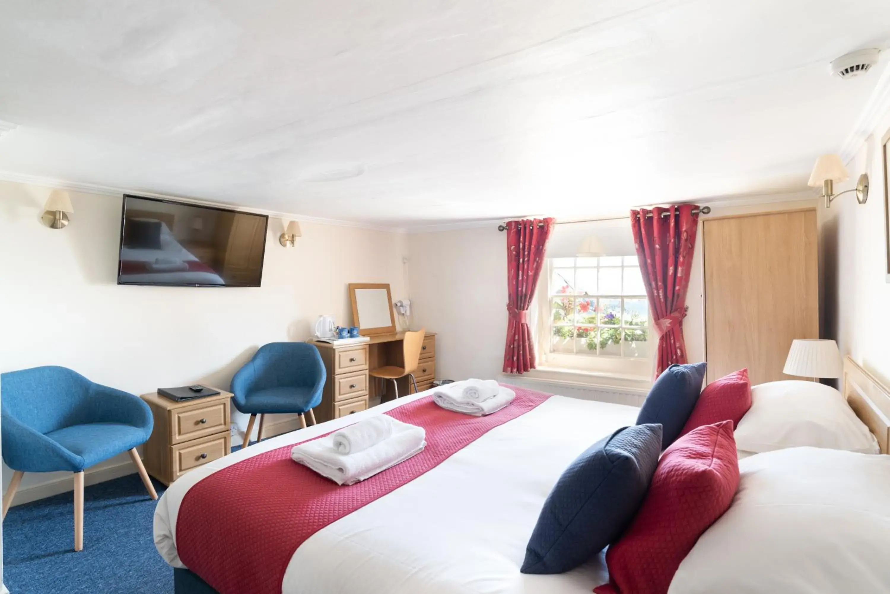 Single Room with Private Bathroom in The Kings Head Single Room with Private Bathroom in The Kings Head