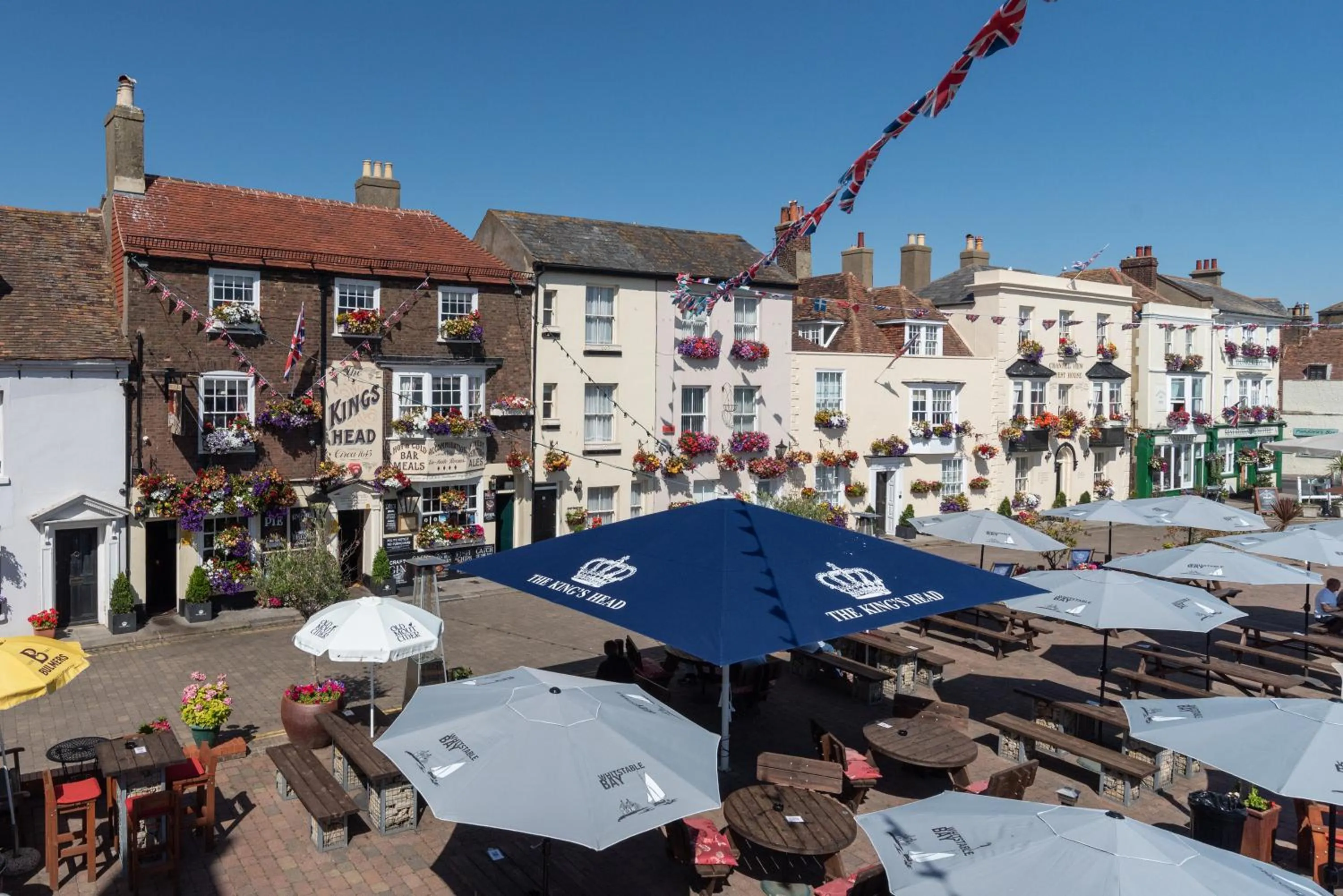Property building in The Kings Head