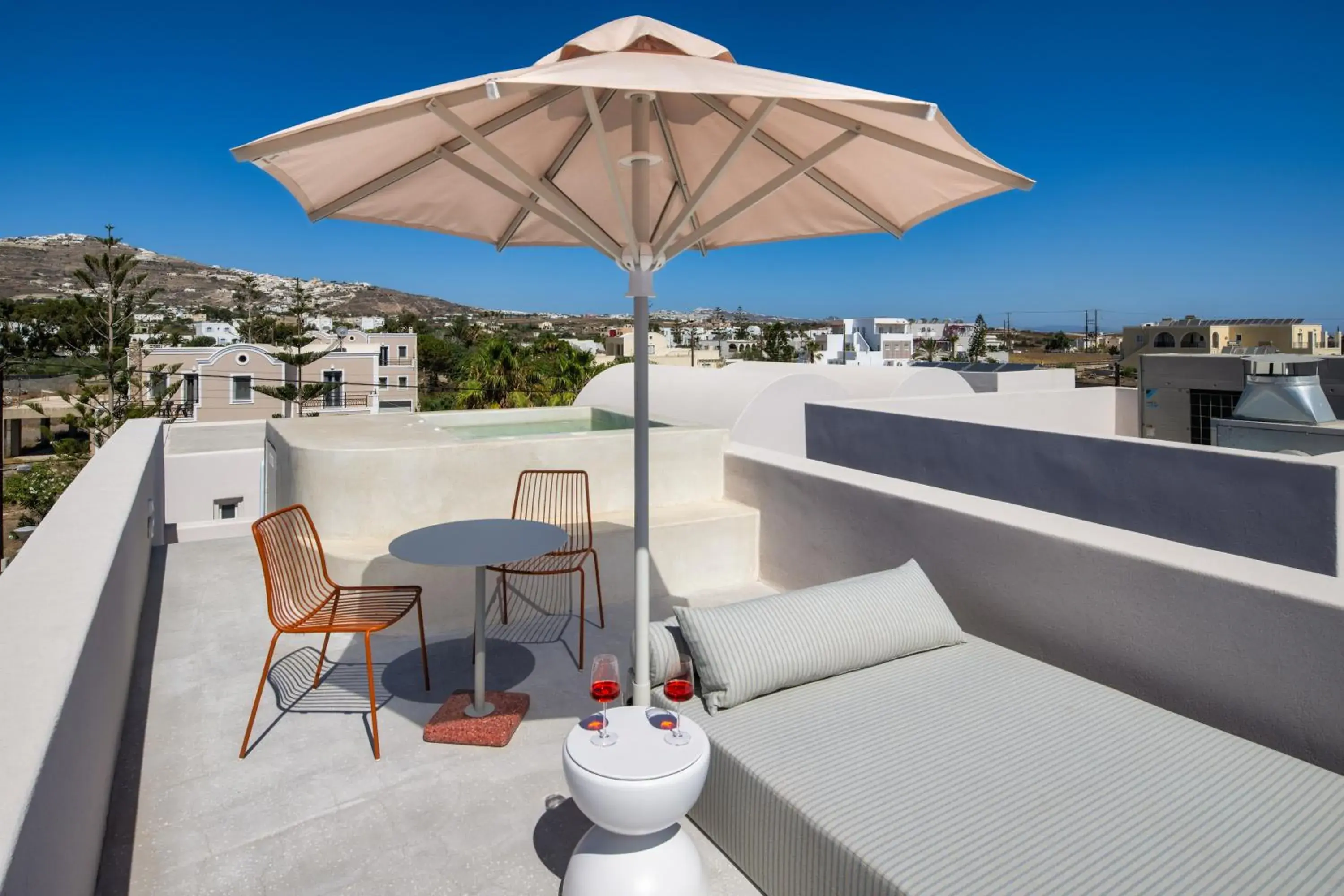 Honeymoon Suite with Outdoor Heated Tub & Sea View in Viva Nove Suites Honeymoon Suite with Outdoor Heated Tub & Sea View in Viva Nove Suites