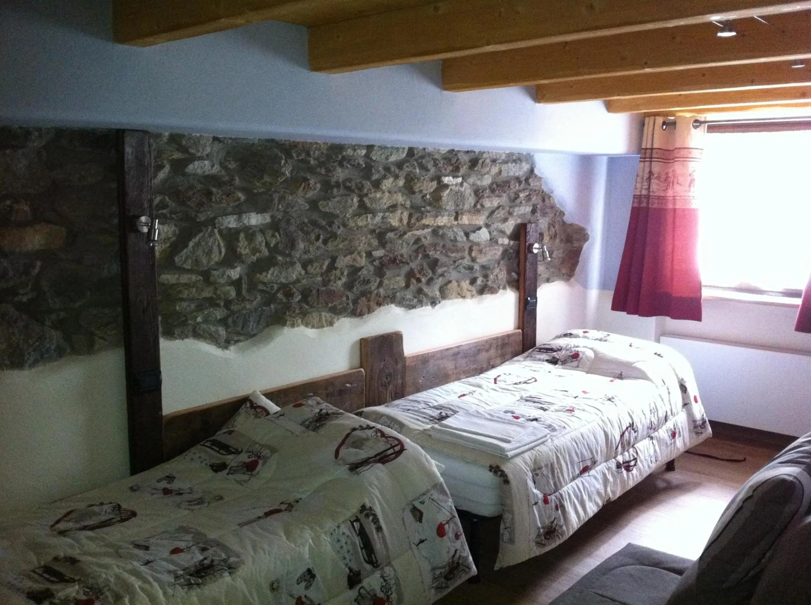 Decorative detail, Bed in Alpe Rebelle