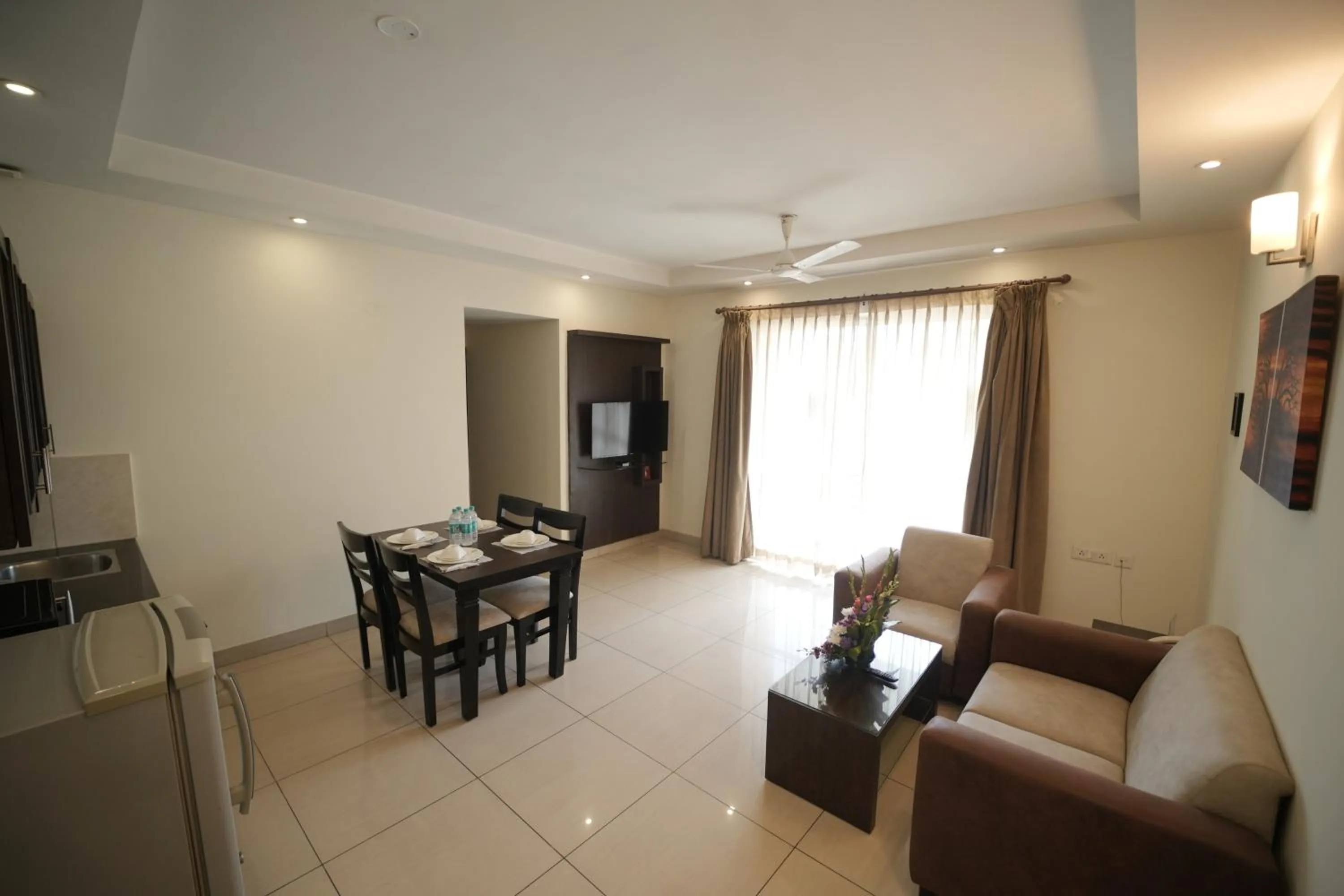 Living room in Hotel Nagarjuna Suites