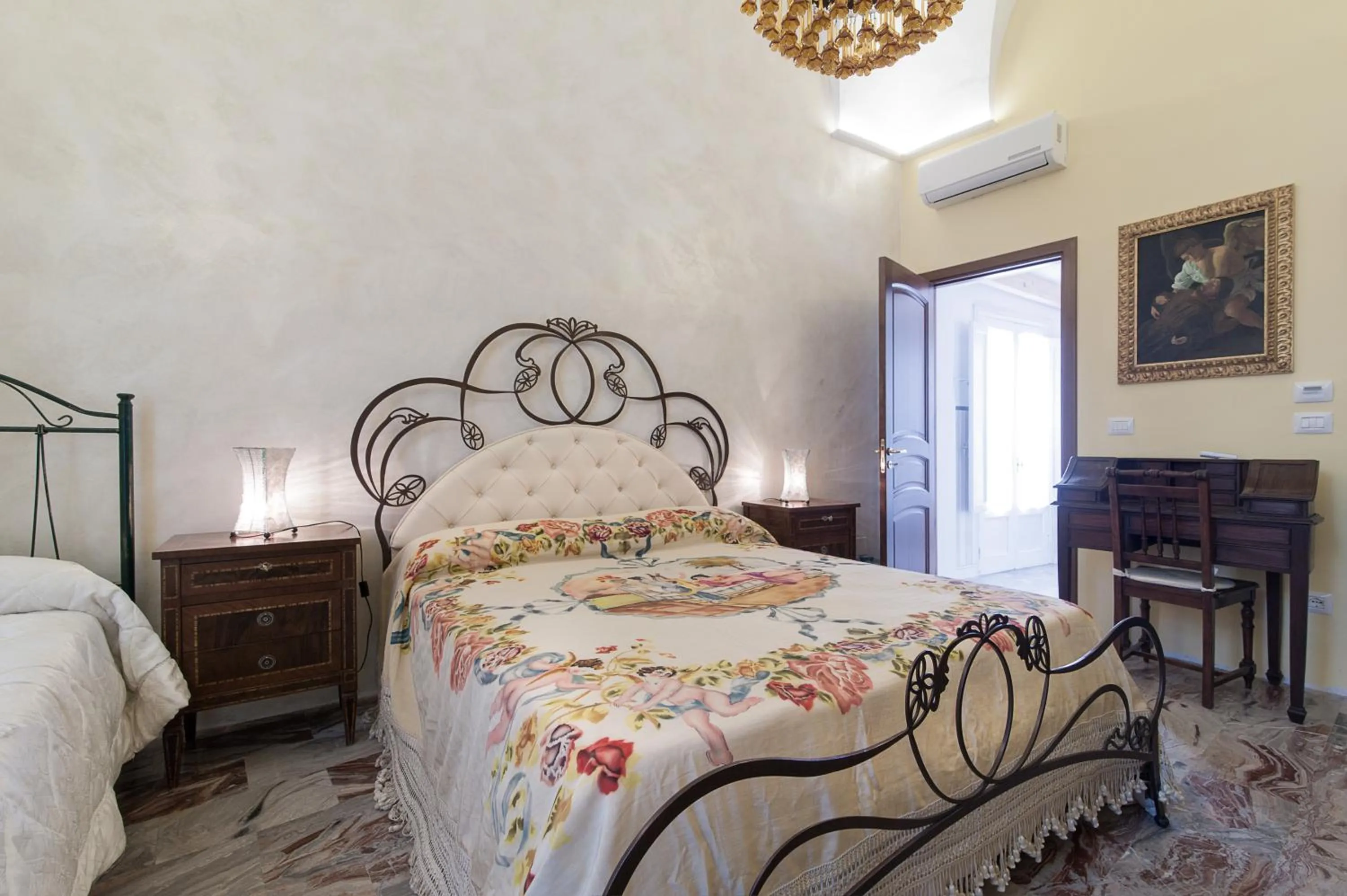 Bed in Palazzo Osanna