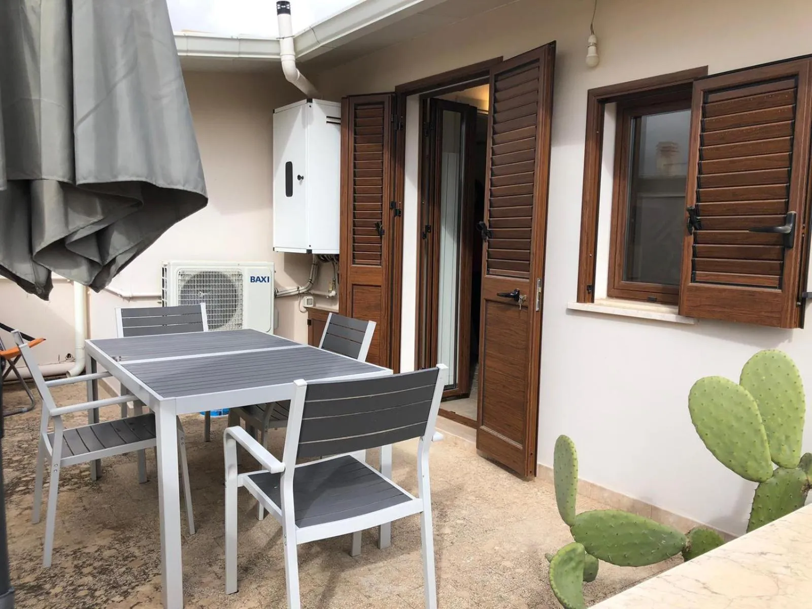 Patio in Camagna Country House