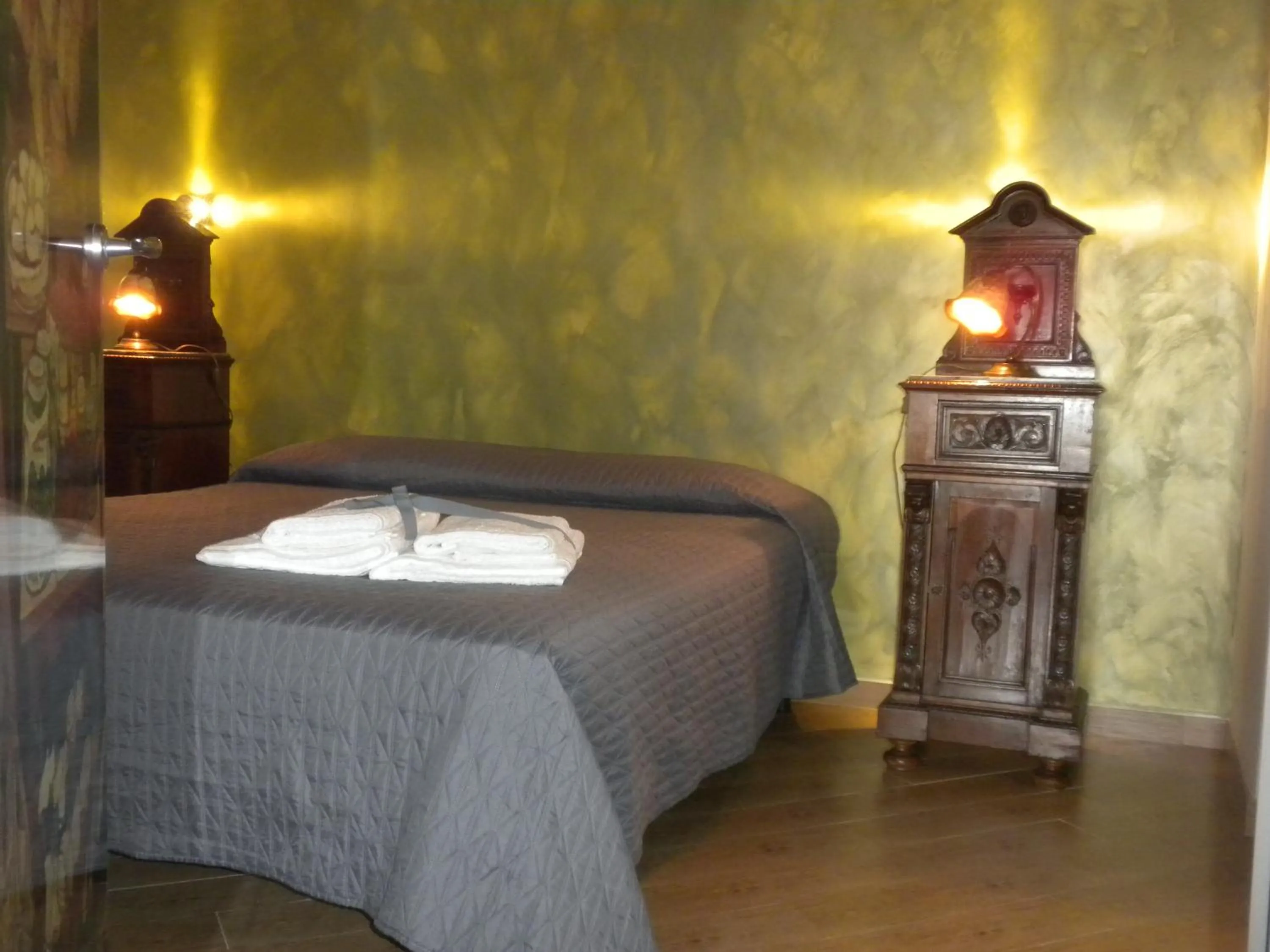 Bedroom, Bed in Camagna Country House