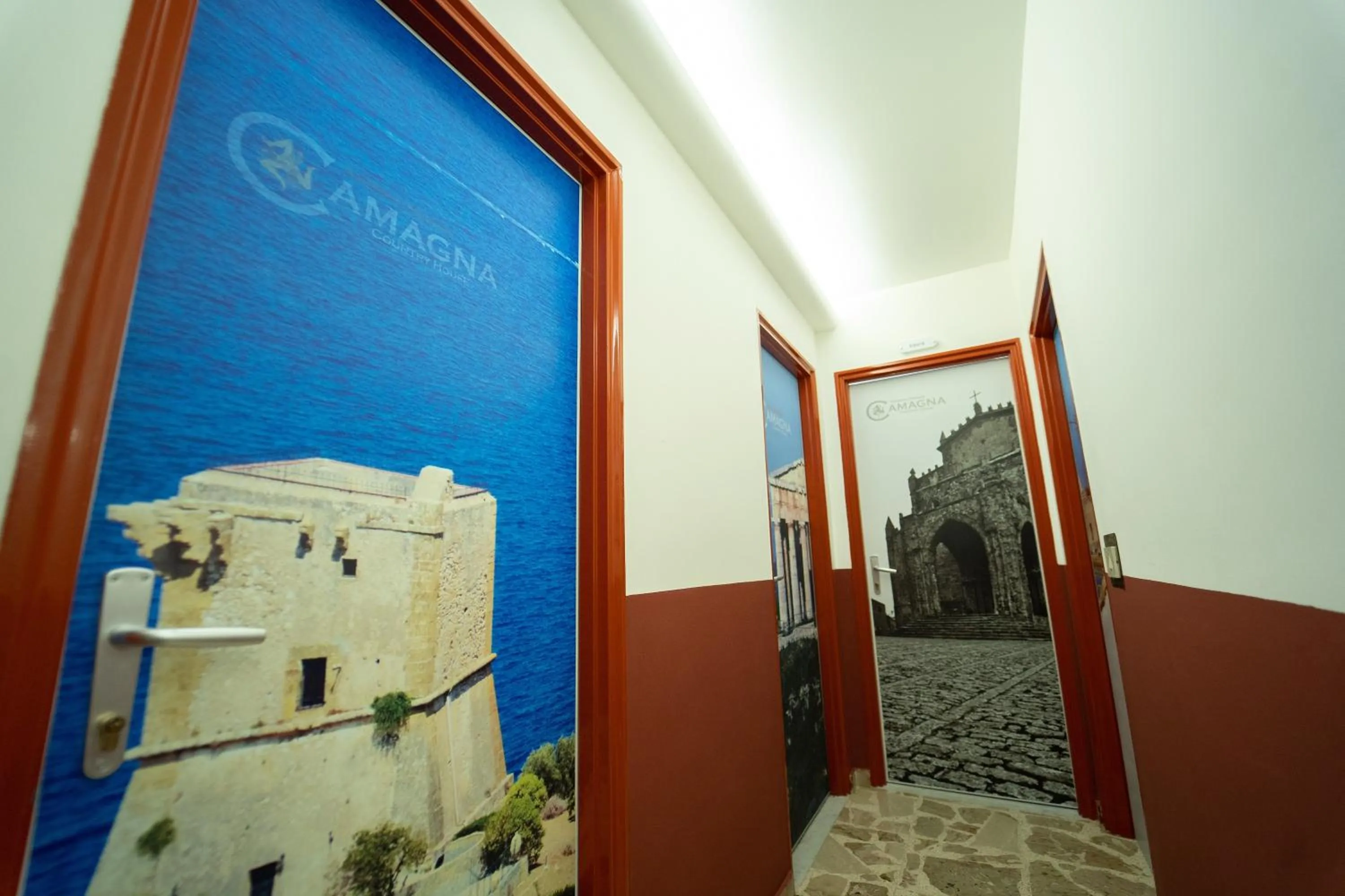 Decorative detail in Camagna Country House