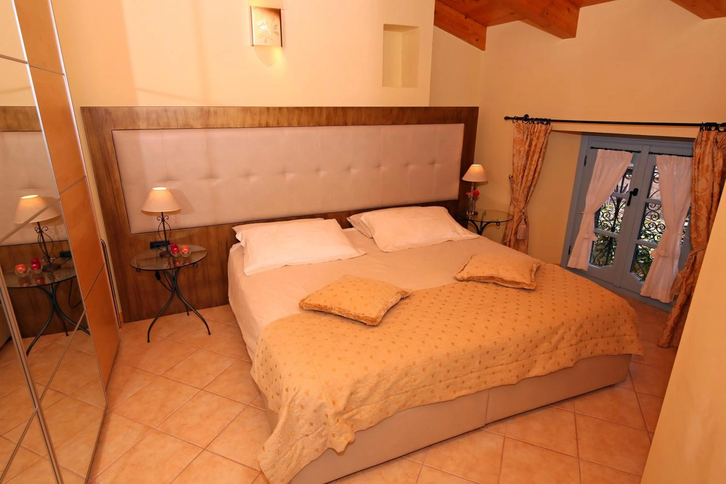 Bed in Palazzo Del Vicerè