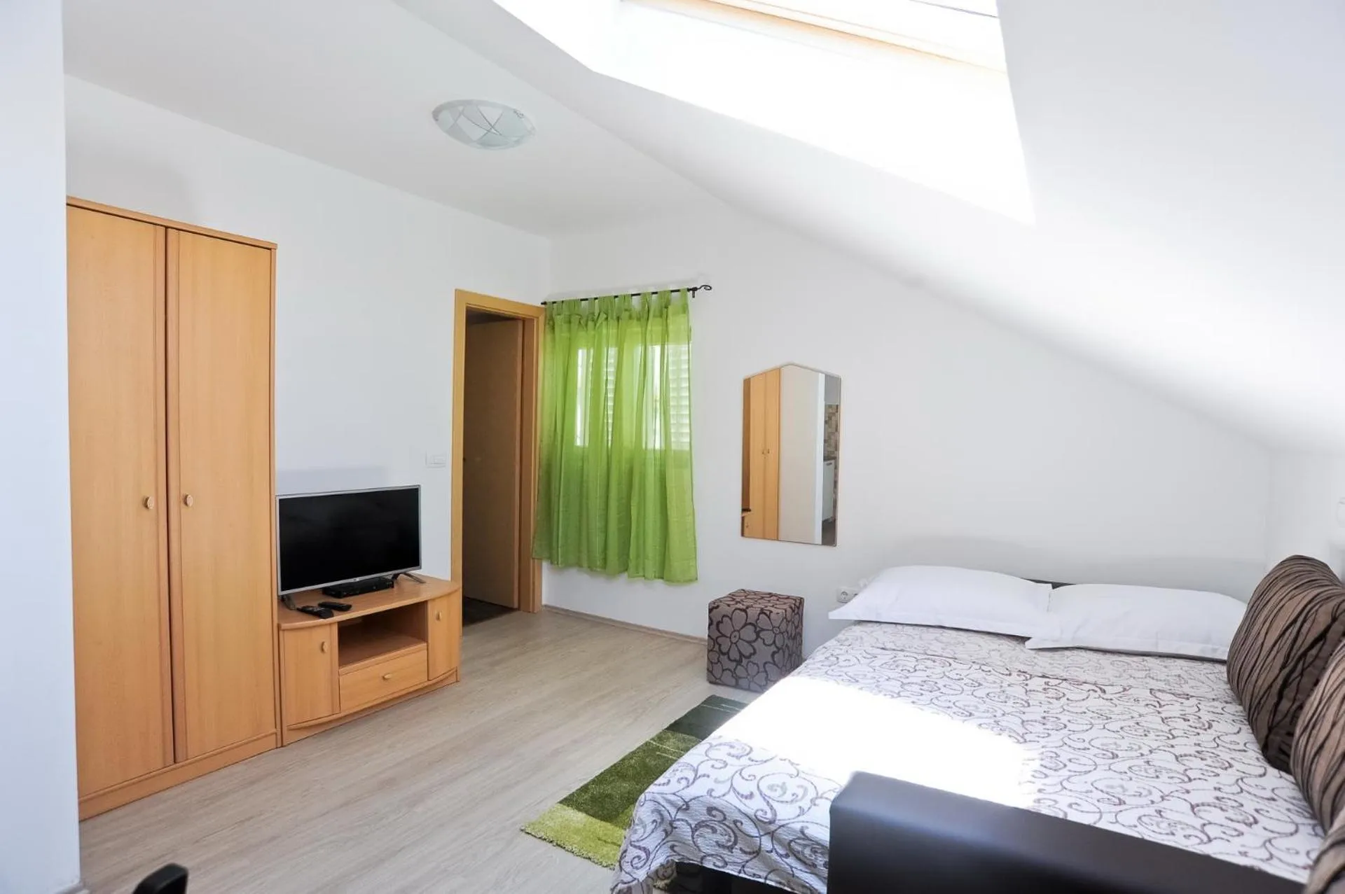 Bed in Apartmani Roko