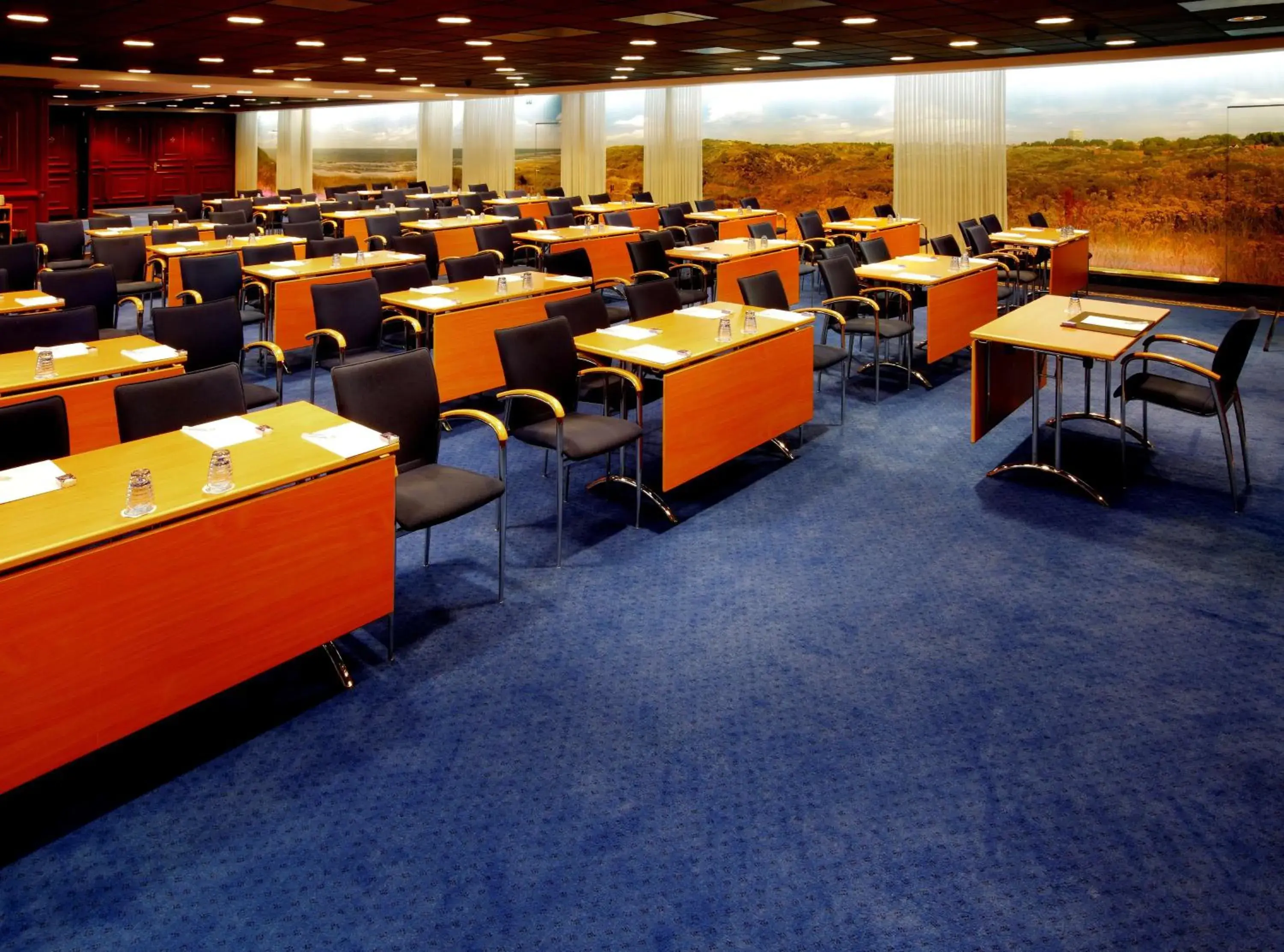 On site, Restaurant/Places to Eat in NH Atlantic Den Haag On site, Restaurant/Places to Eat in NH Atlantic Den Haag