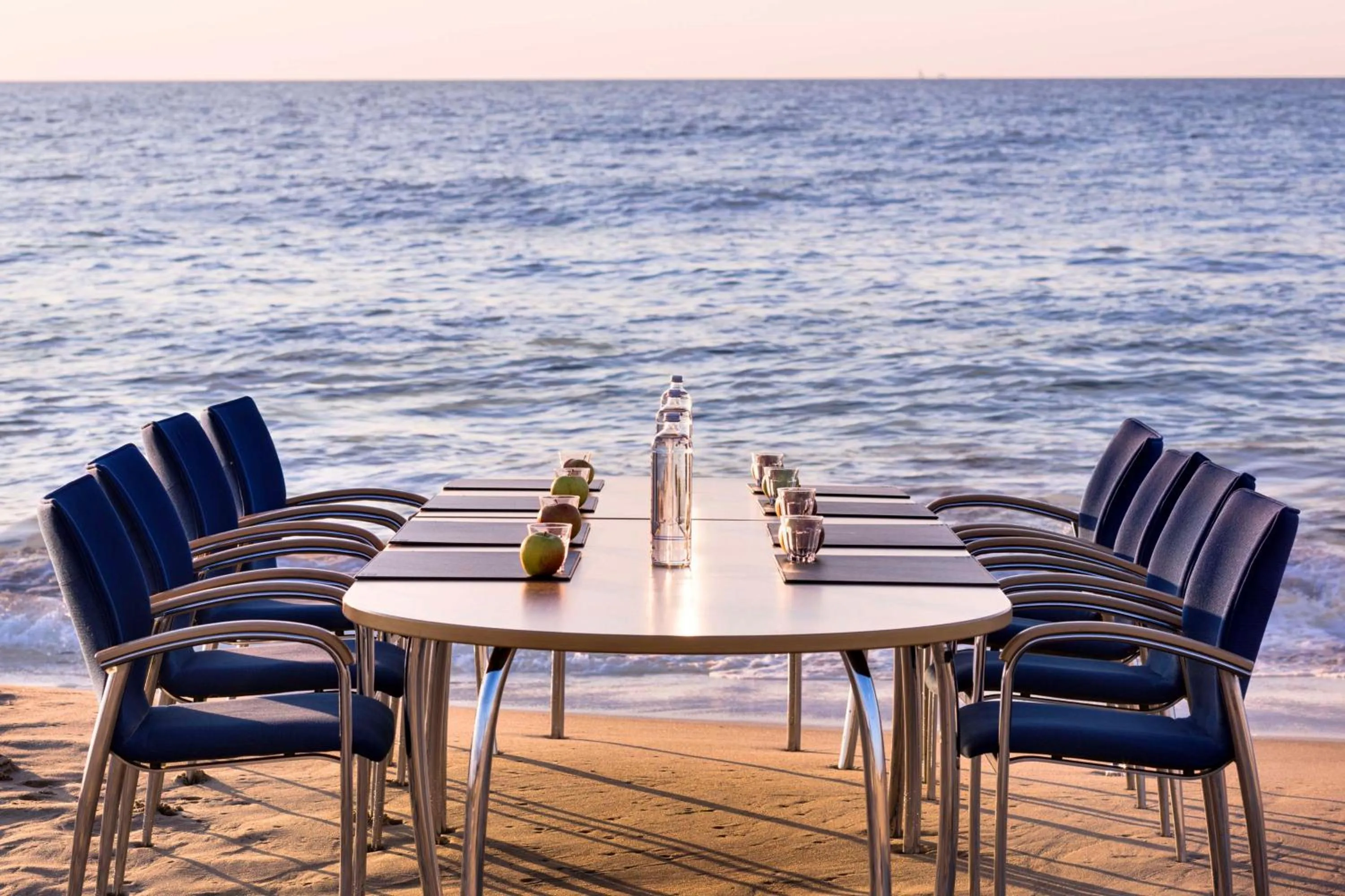 Meeting/conference room in NH Atlantic Den Haag