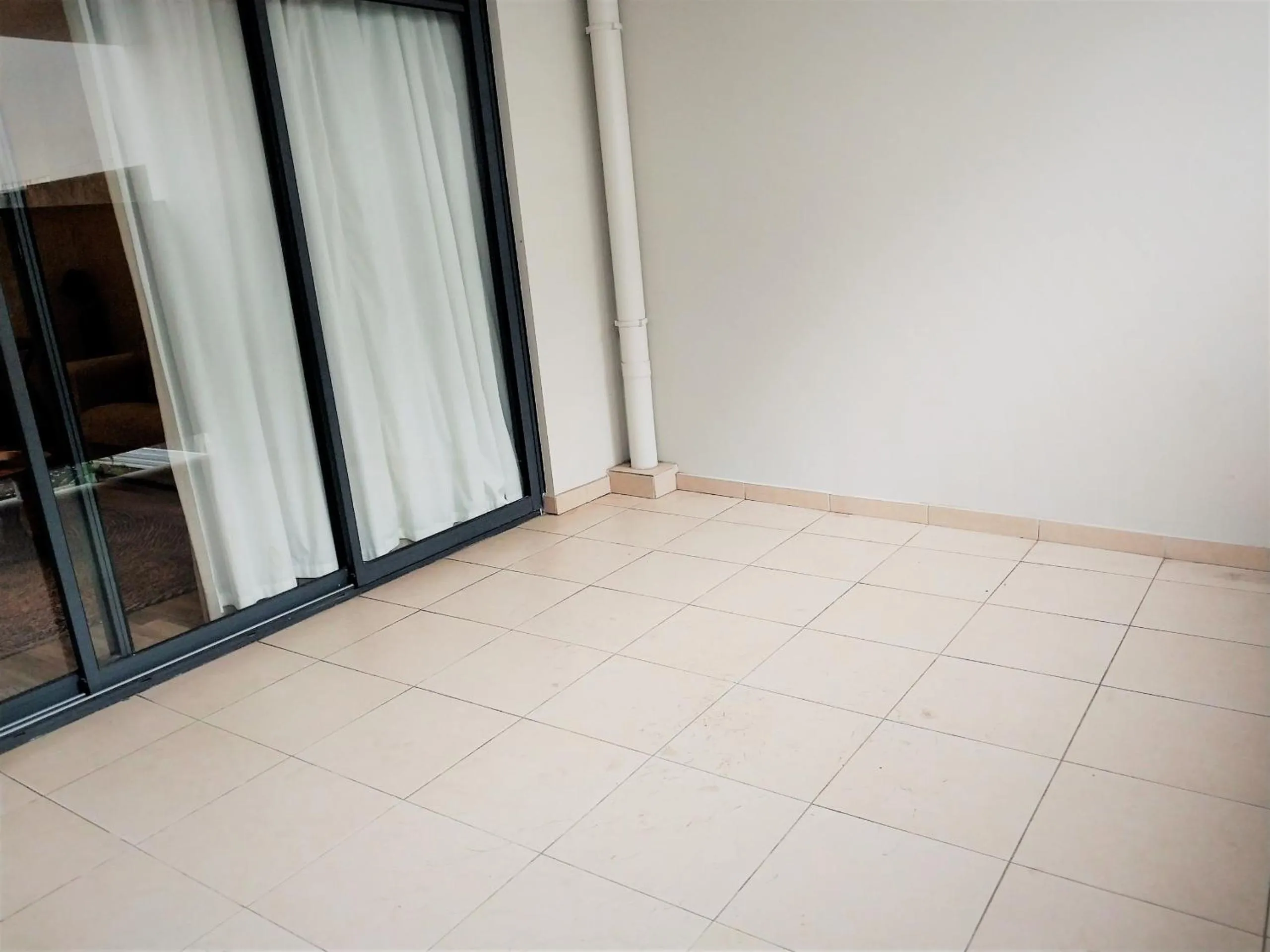 Facade/entrance in TAHITI - Urban Maohi Cottage