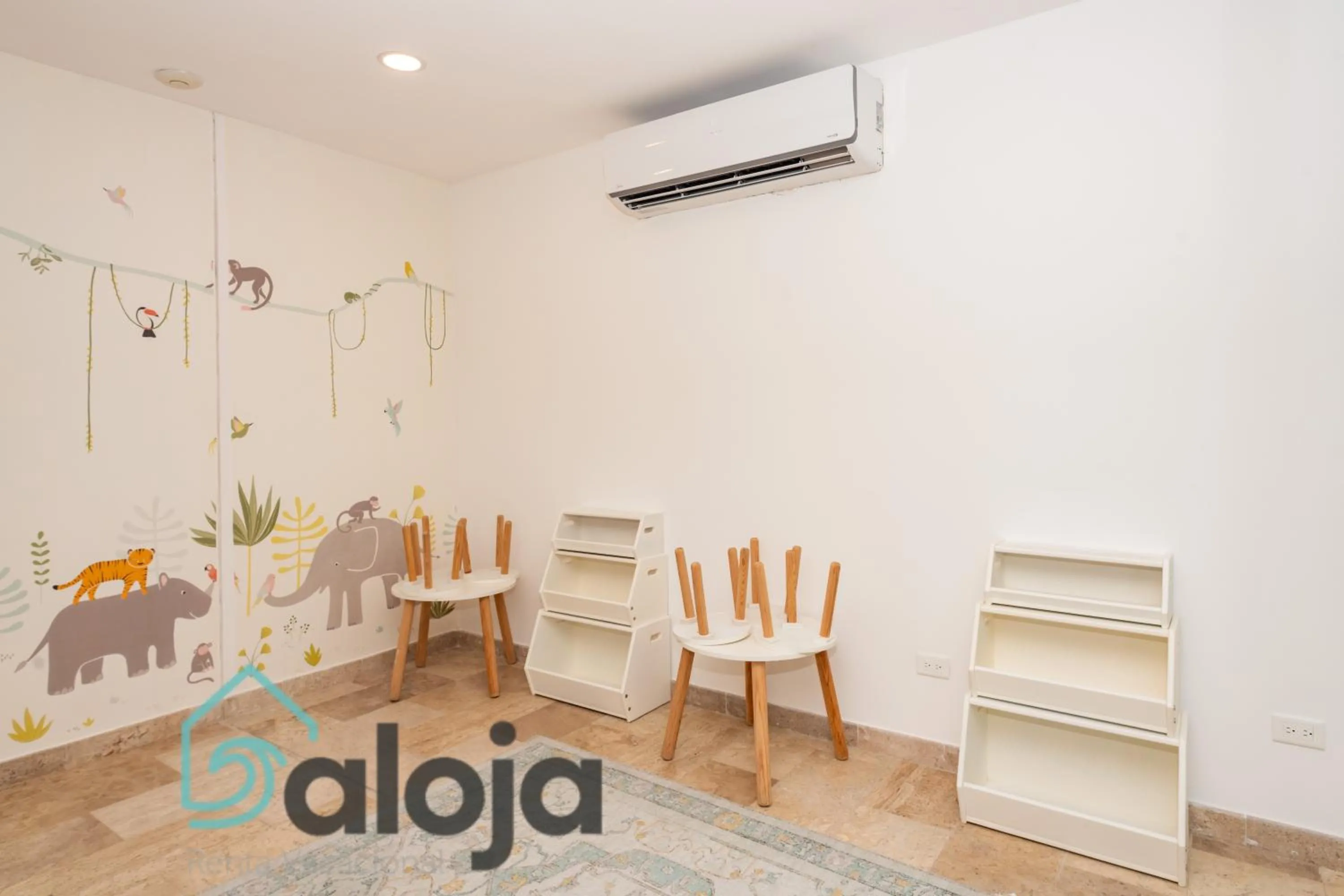 Kids's club in Ipana condo unos pasos de 5ta Avenida