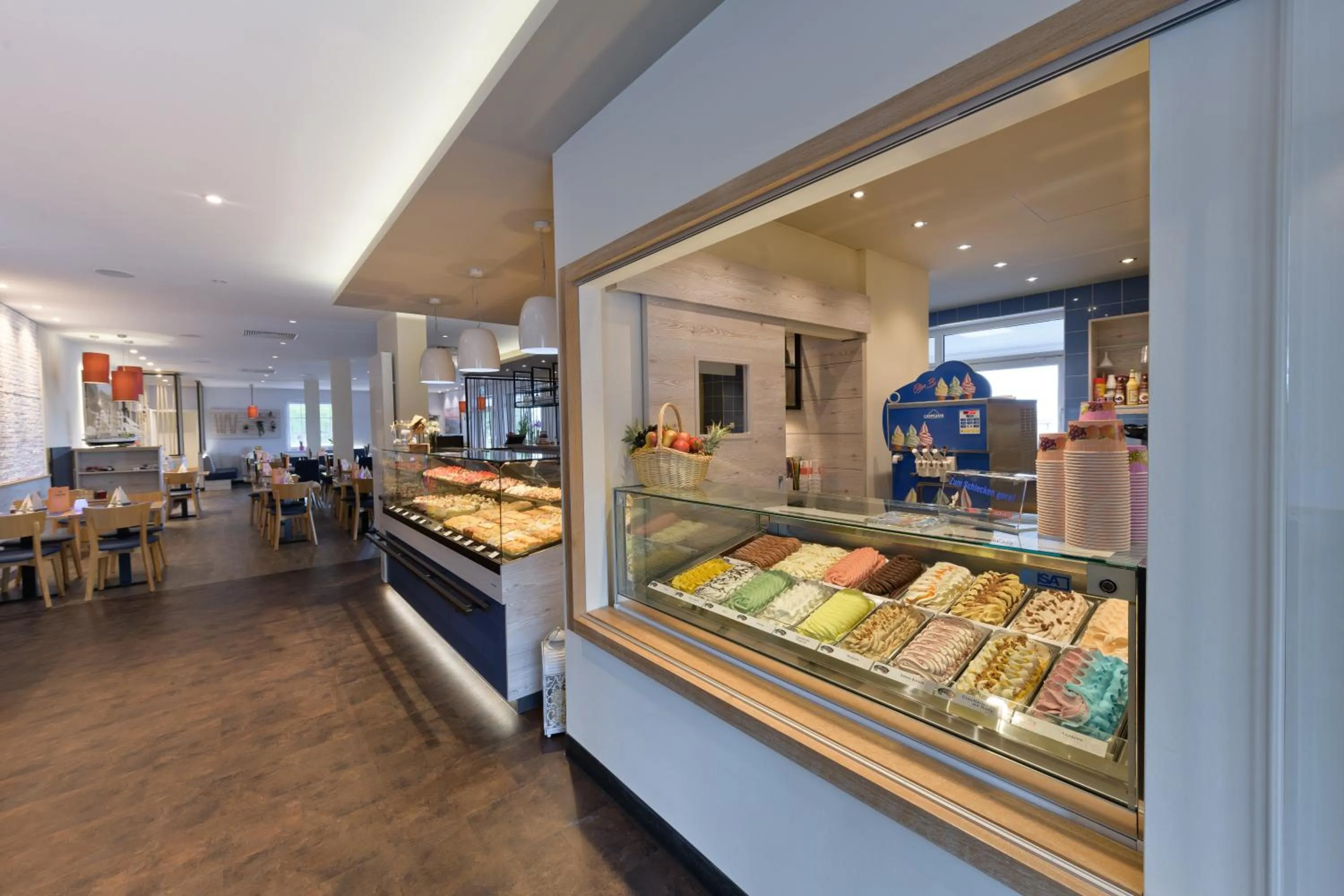 Restaurant/places to eat in Hotel Ostseewoge