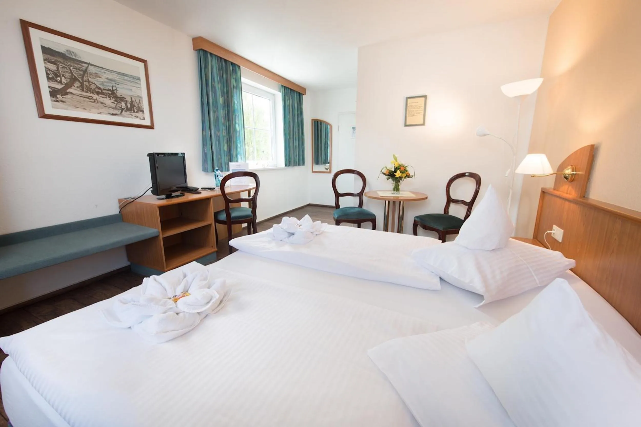 Photo of the whole room, Bed in Hotel Ostseewoge