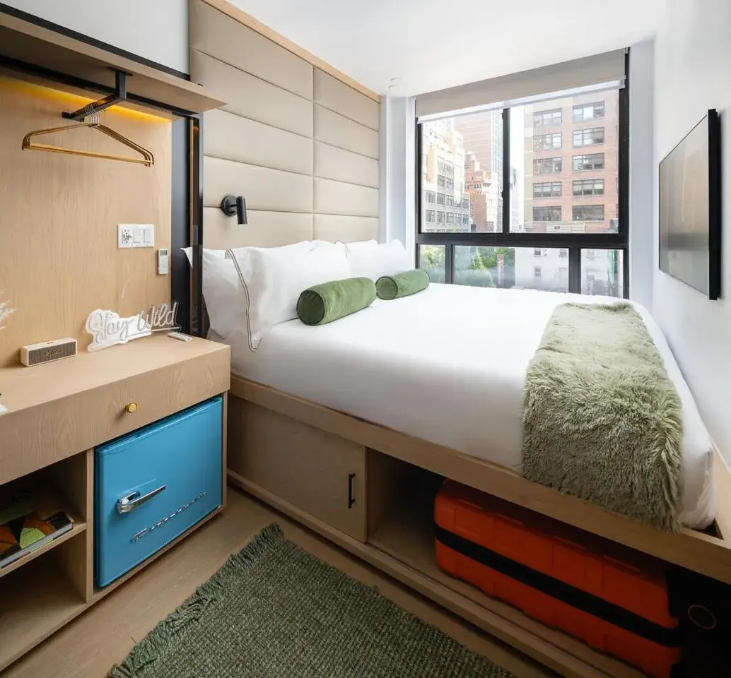 Little Charlie Hotel Little Charlie Hotel