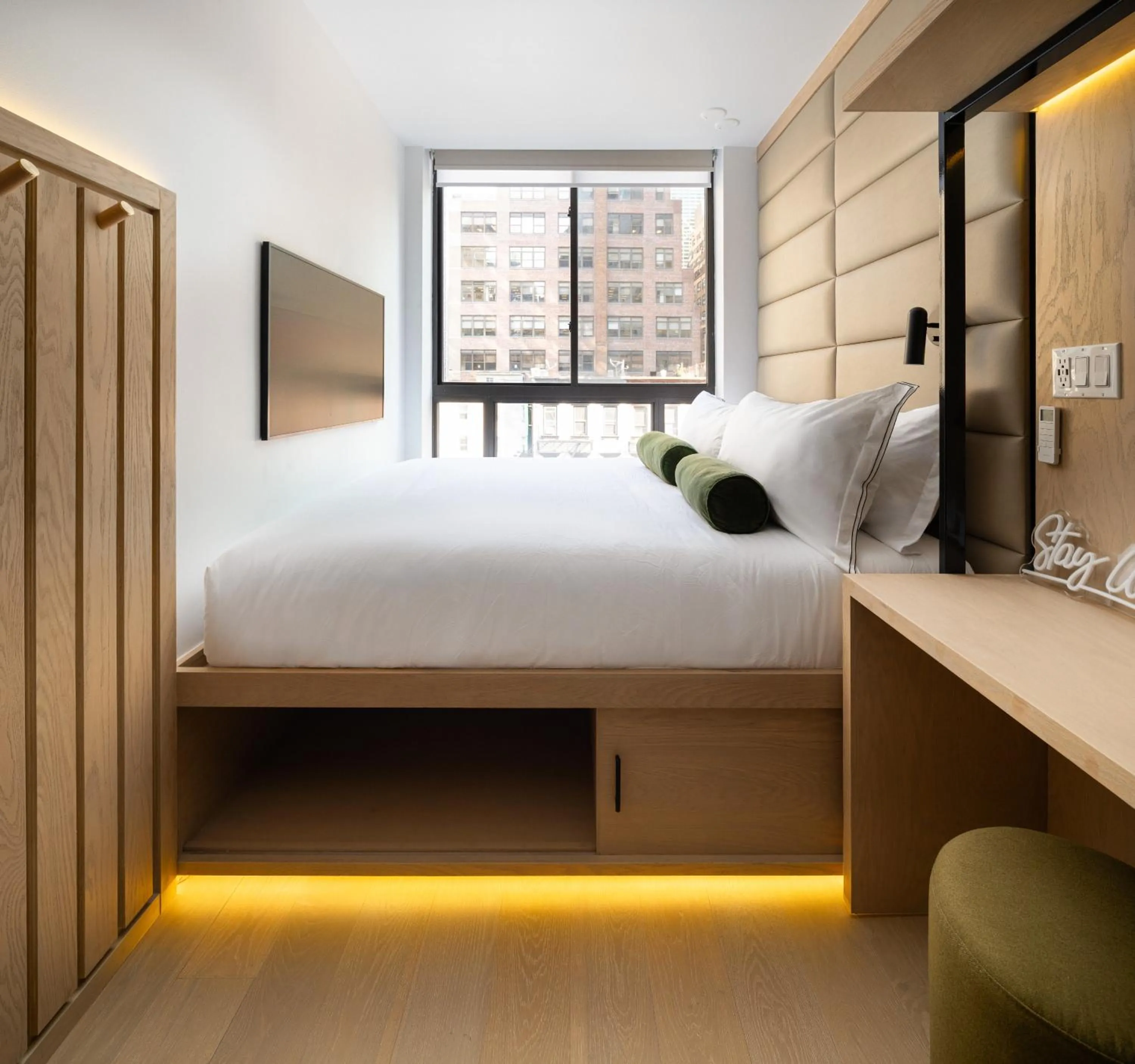 Bedroom, Bed in Little Charlie Hotel