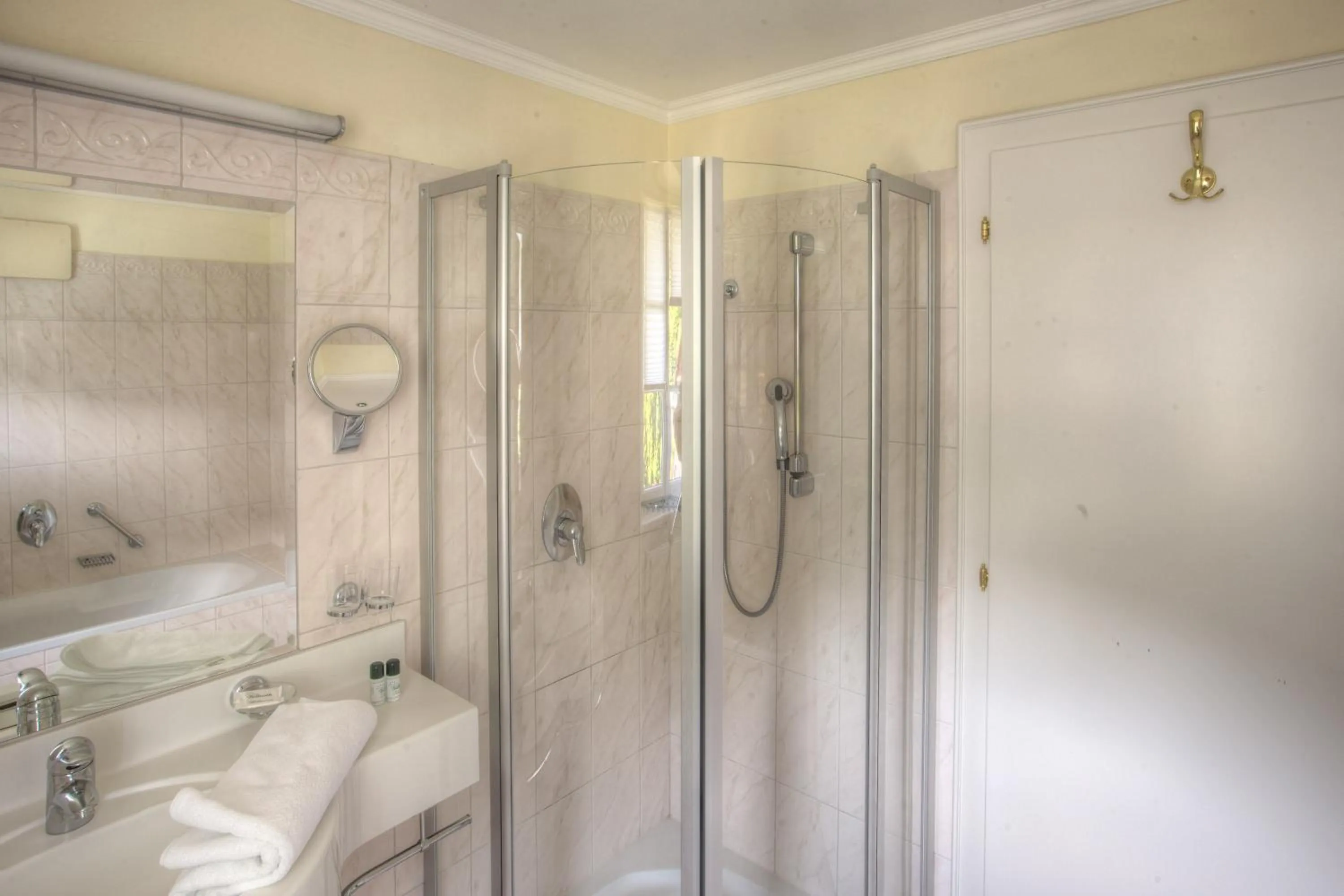 Bathroom in Seehotel Billroth