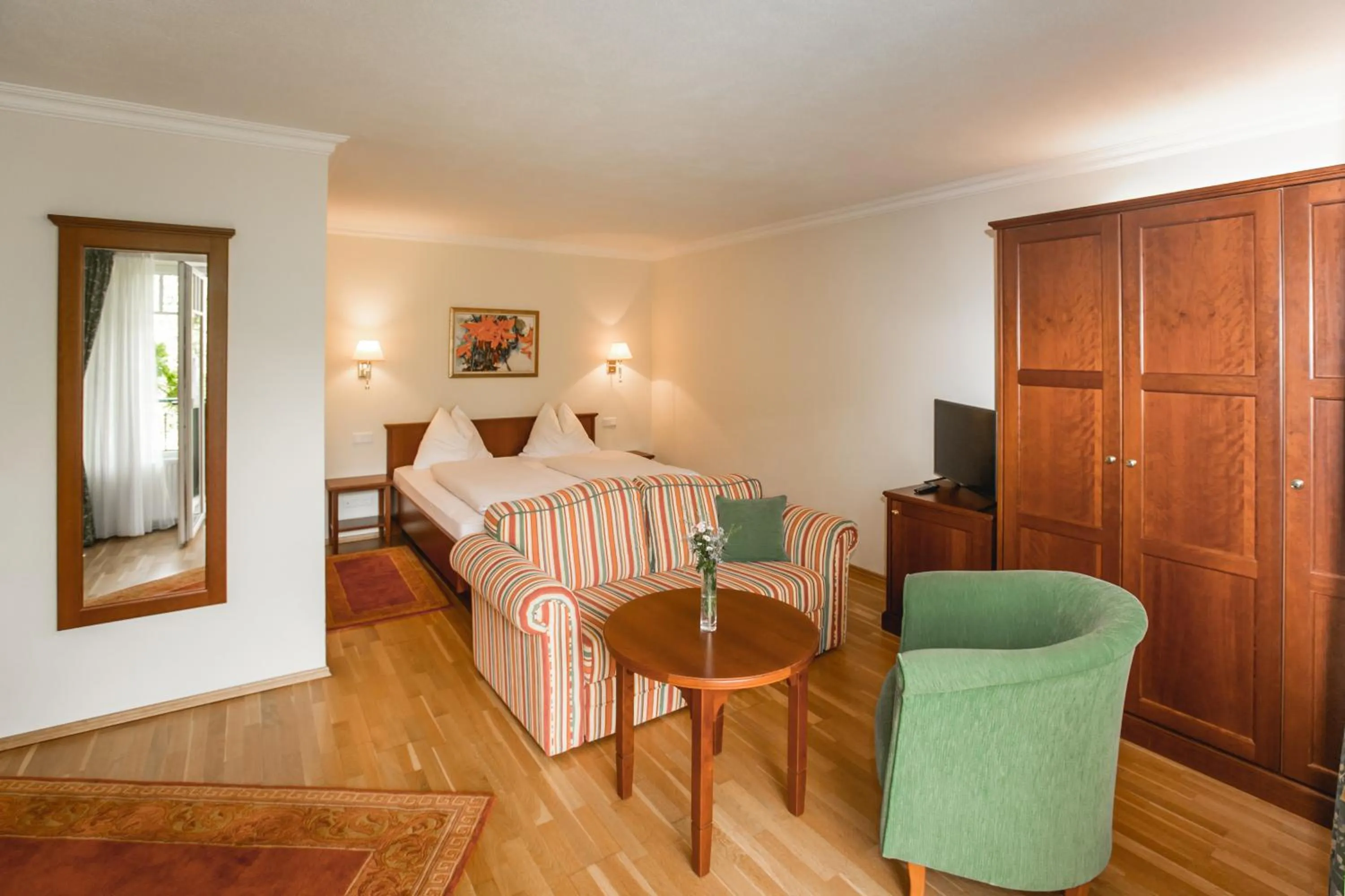 Bed in Seehotel Billroth