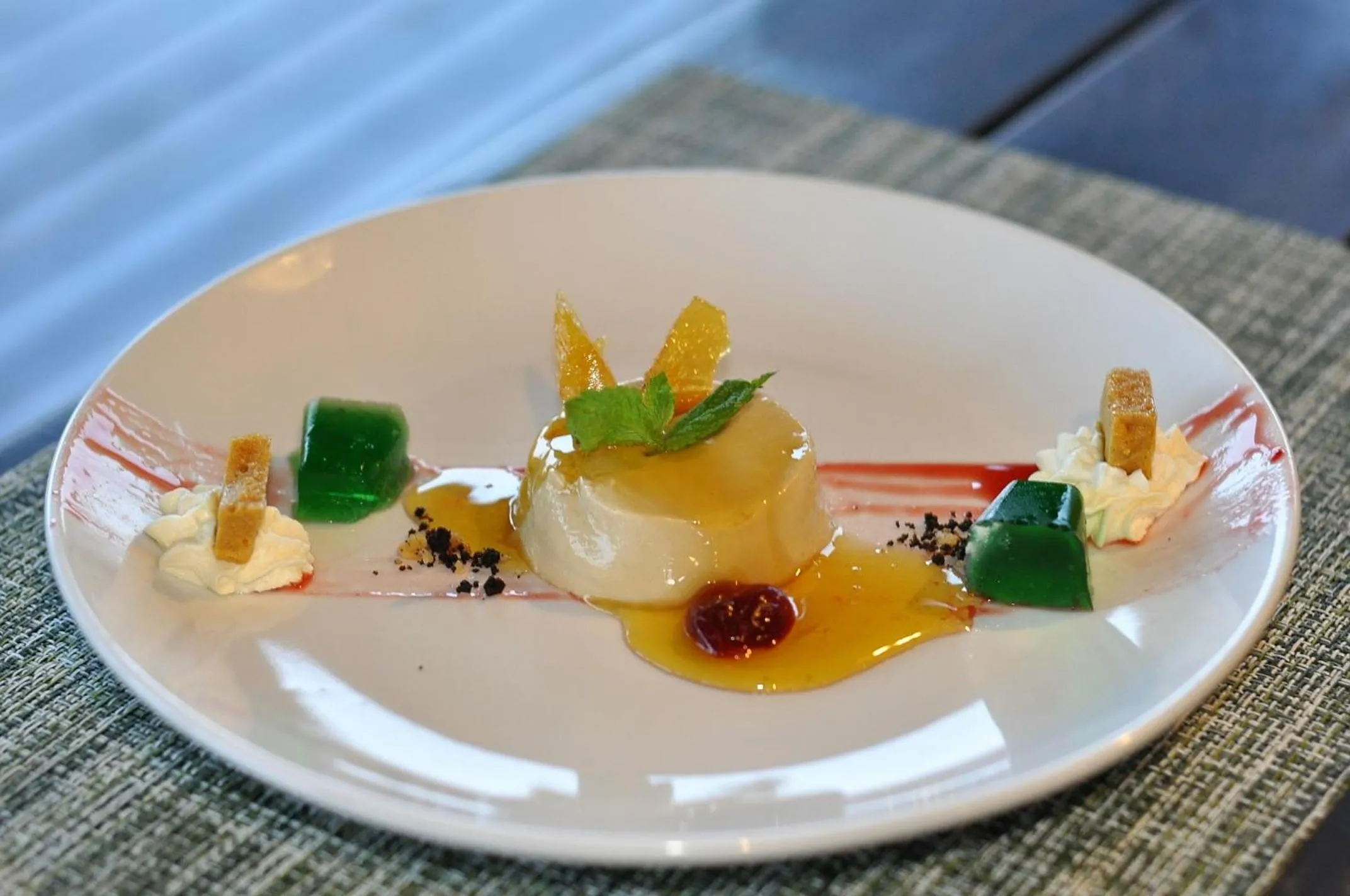 Dinner in Muluwa Lodge