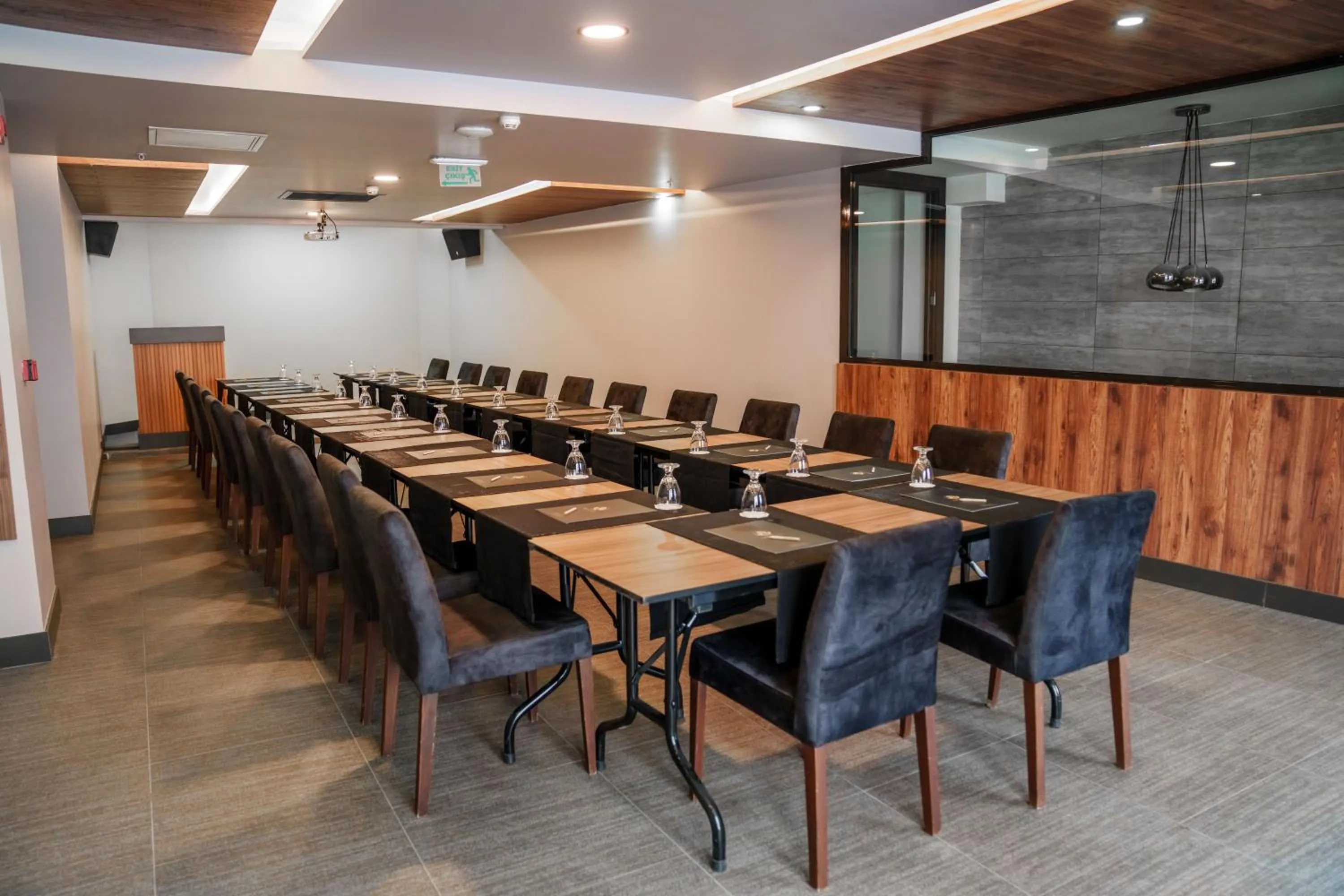 Meeting/conference room in SennaCity Hotel