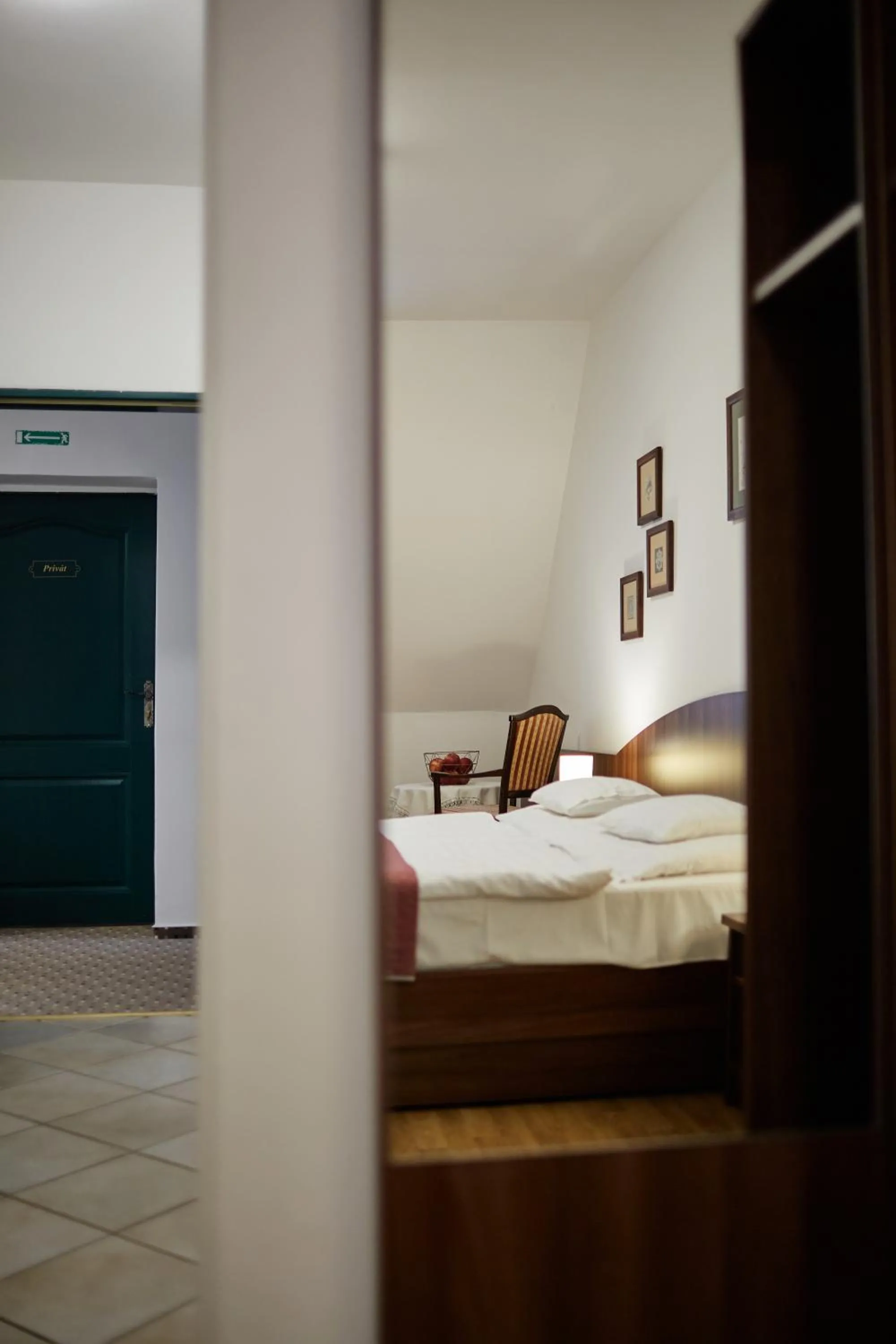 Bed in Tercia Hubertus Panzió