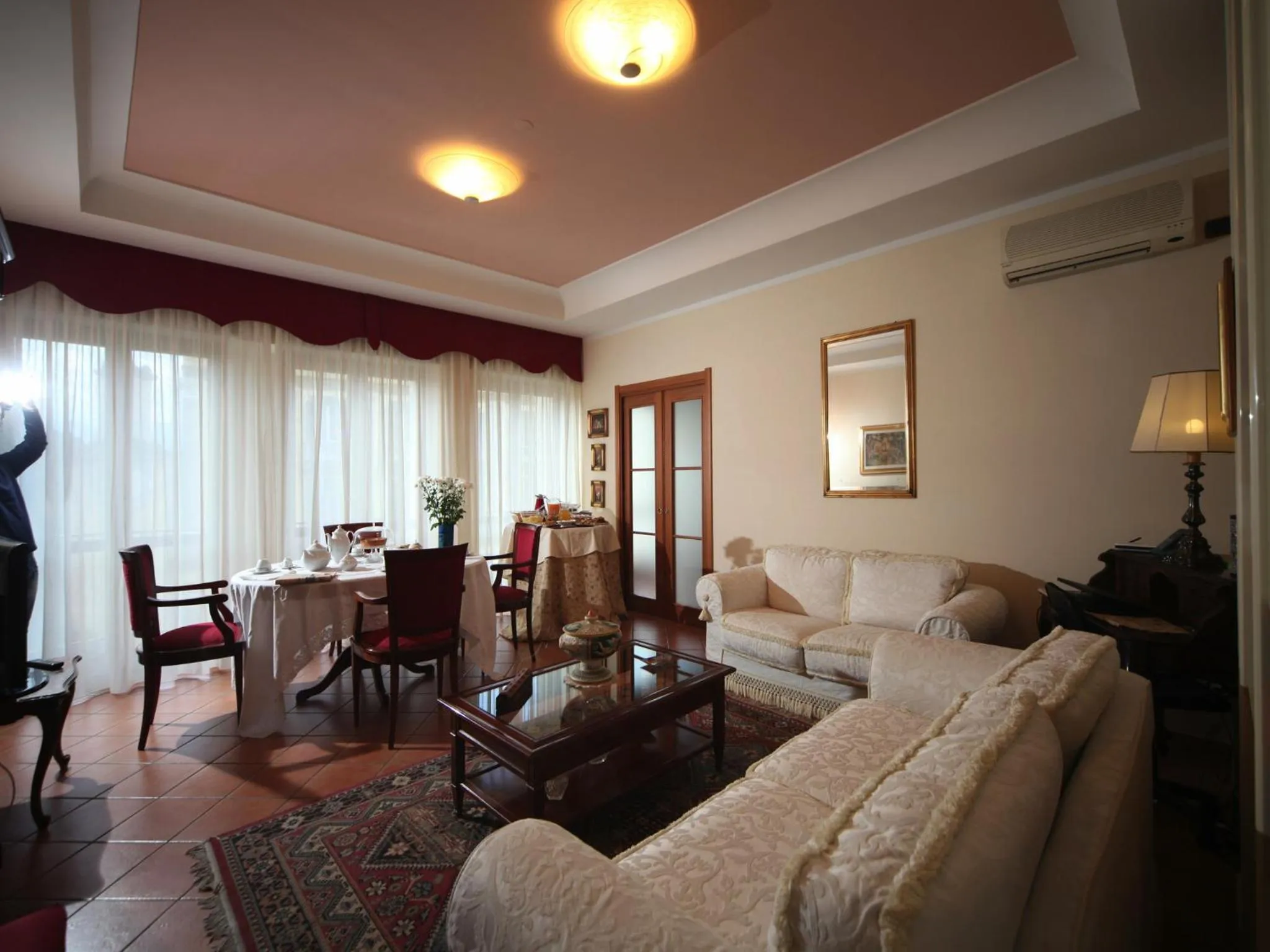 Property building in Napoli Porta Di Mare