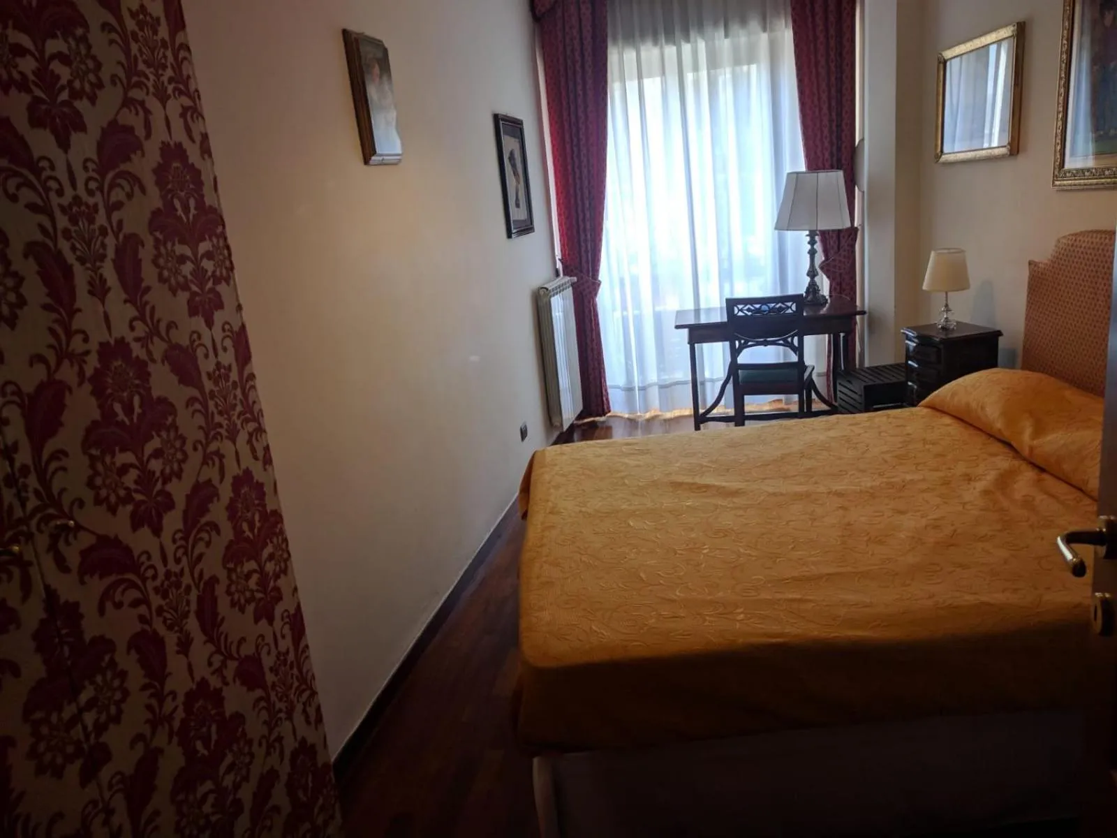 Photo of the whole room in Napoli Porta Di Mare