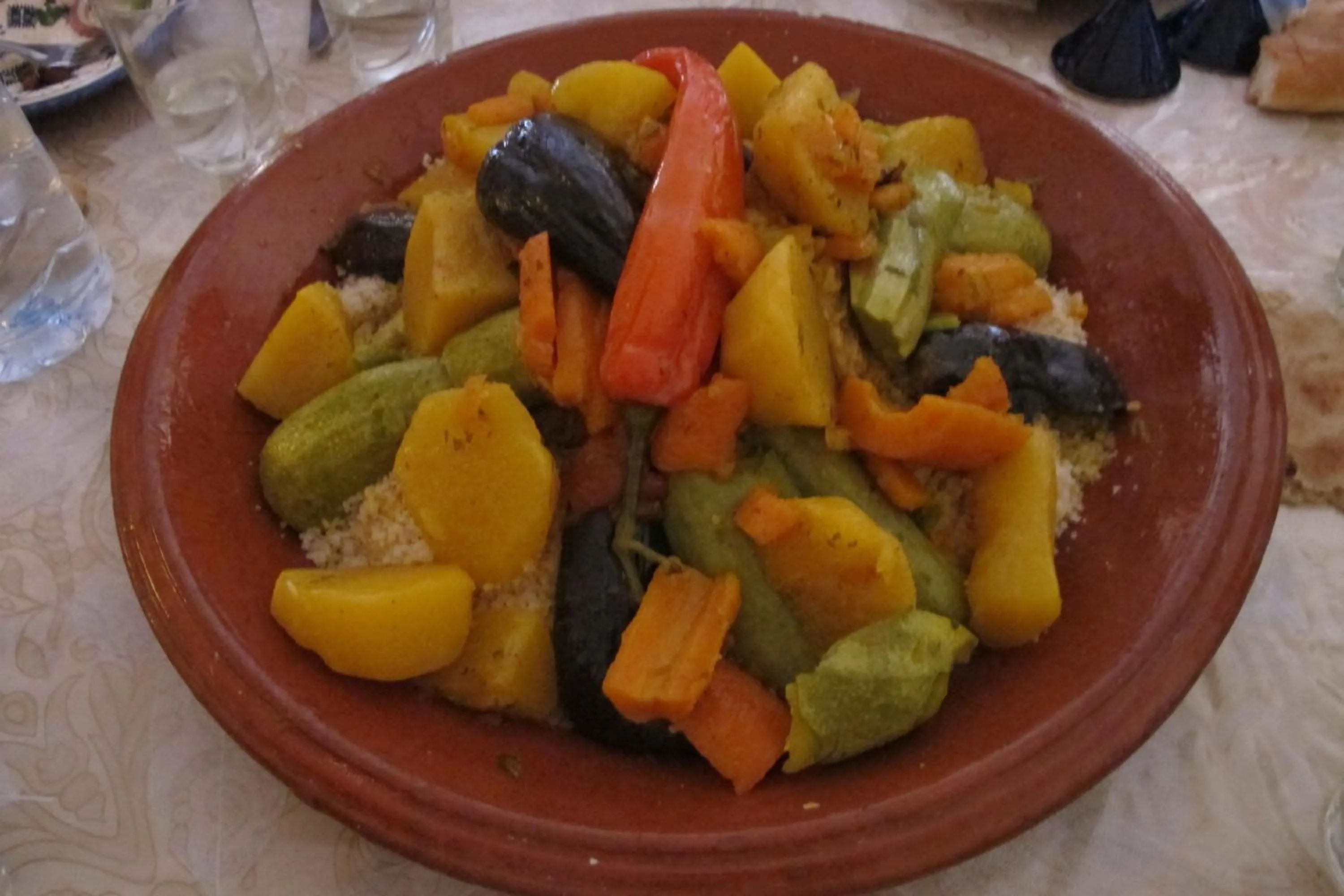 Food in Tinfou desert camp