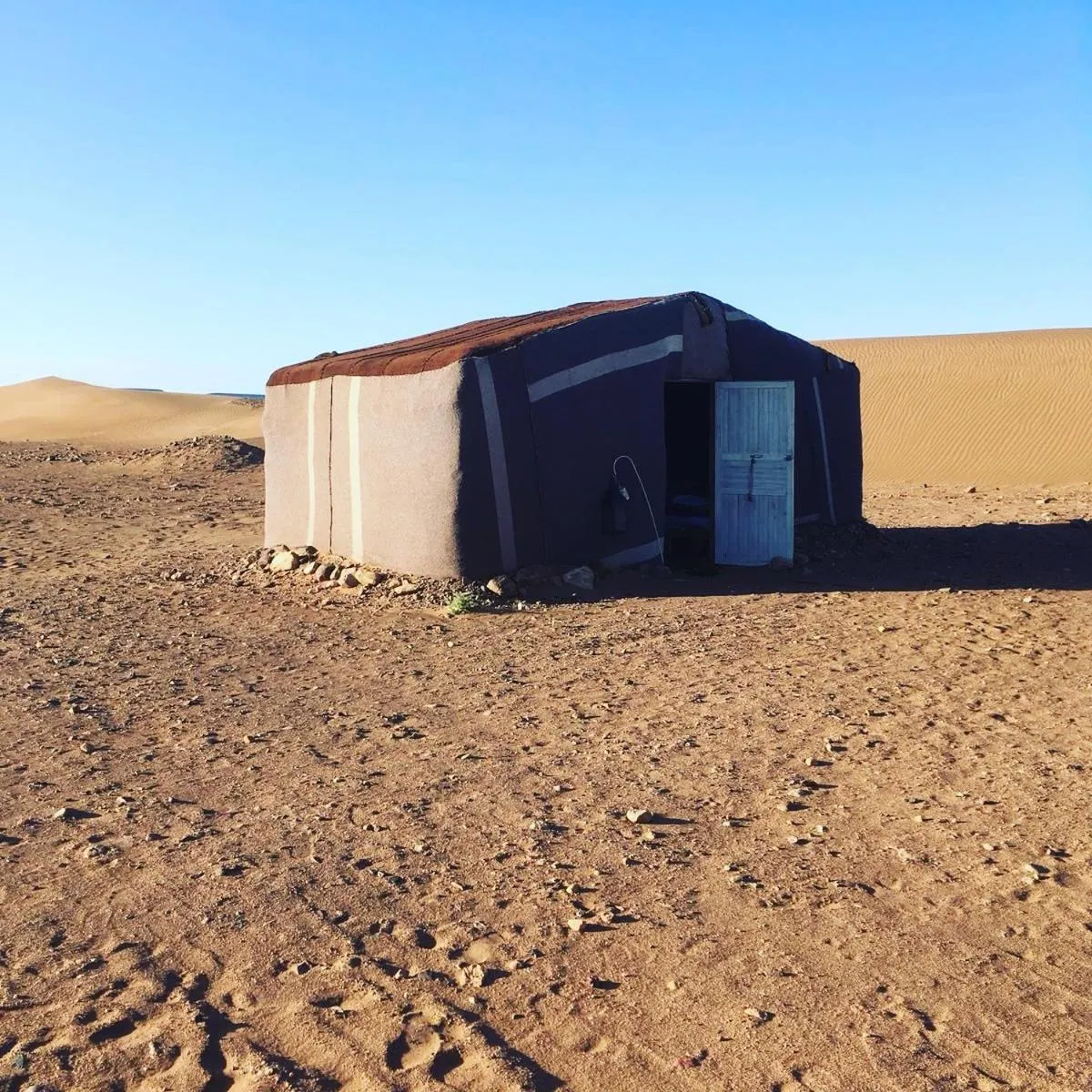 Tinfou desert camp
