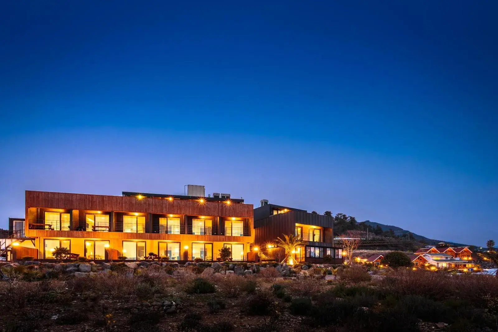 Property building in IRO Jeju Property building in IRO Jeju