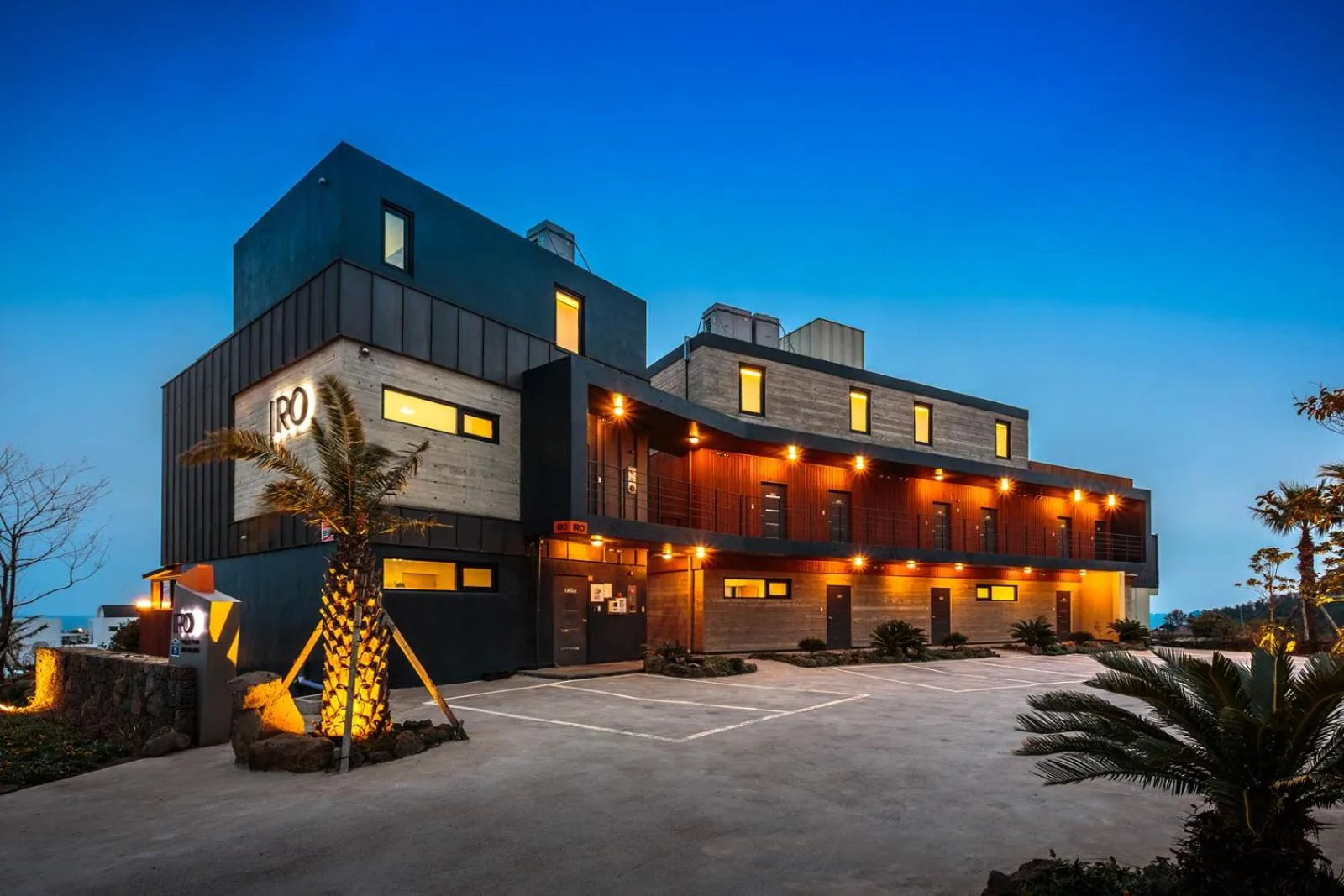 Property building in IRO Jeju