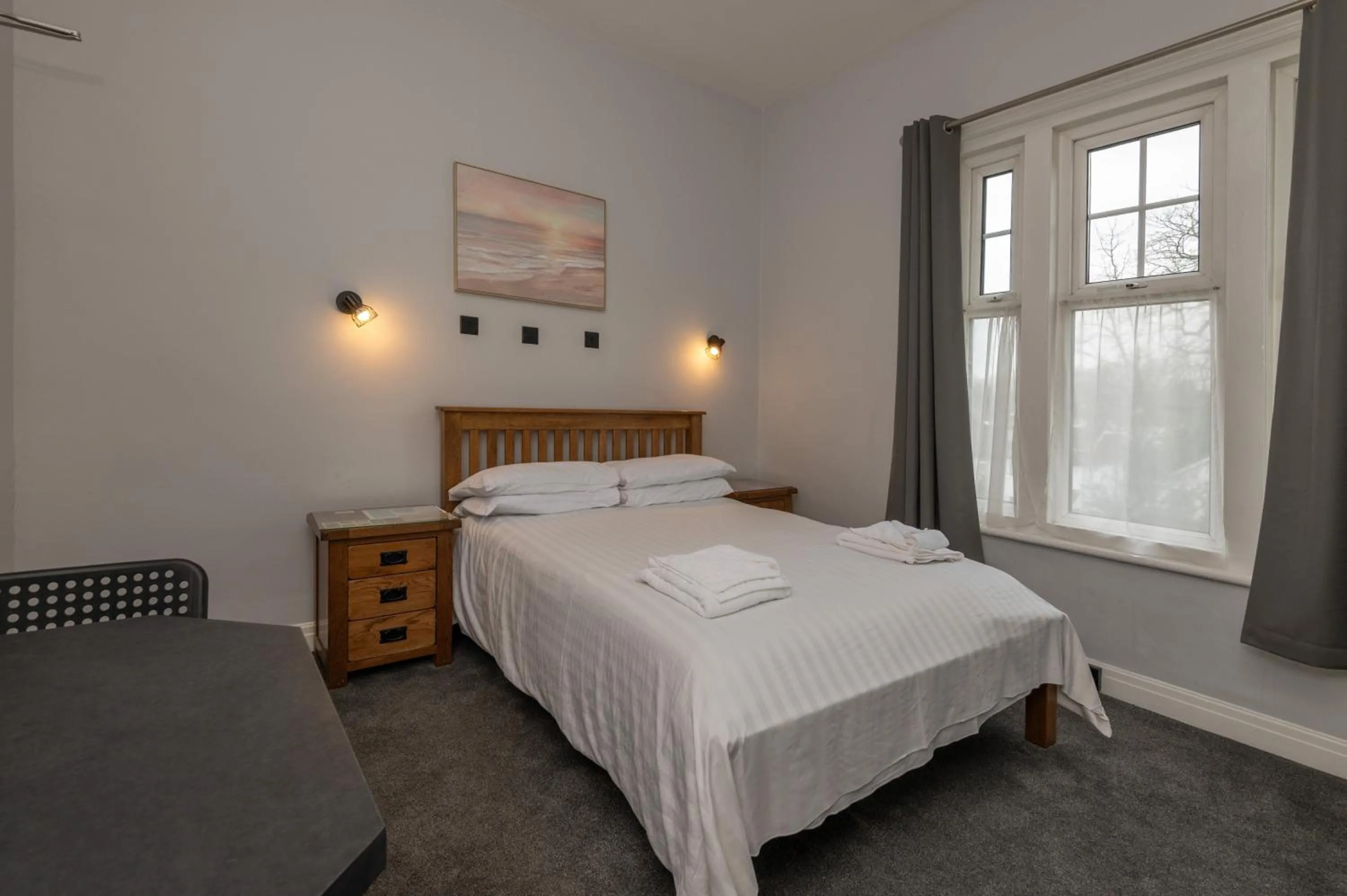 Double Room in Ascot Grange Hotel - Voujon Resturant