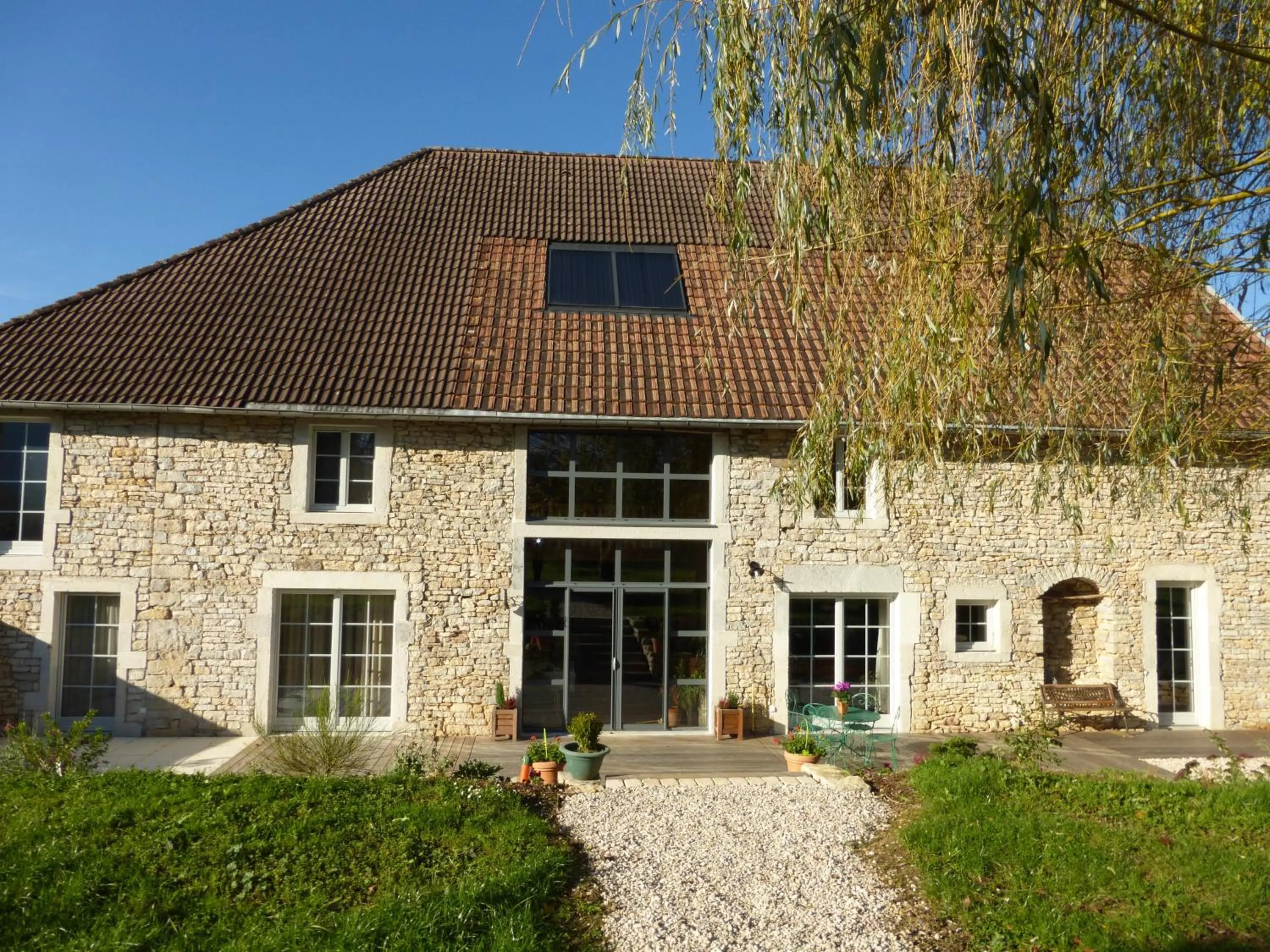 Facade/entrance in Chambres d'hôtes Béred Vuillemin