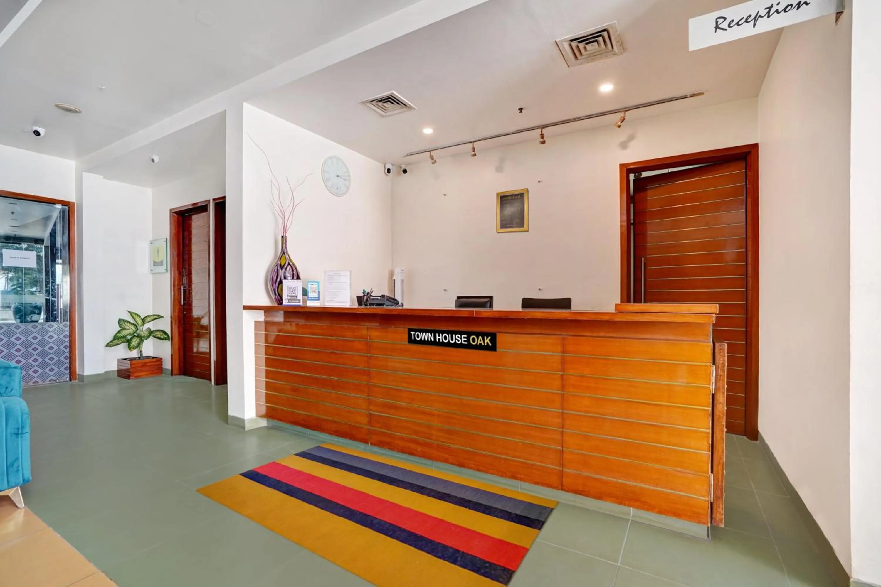 Lobby or reception in Astra Hotels & Suites - Marathalli