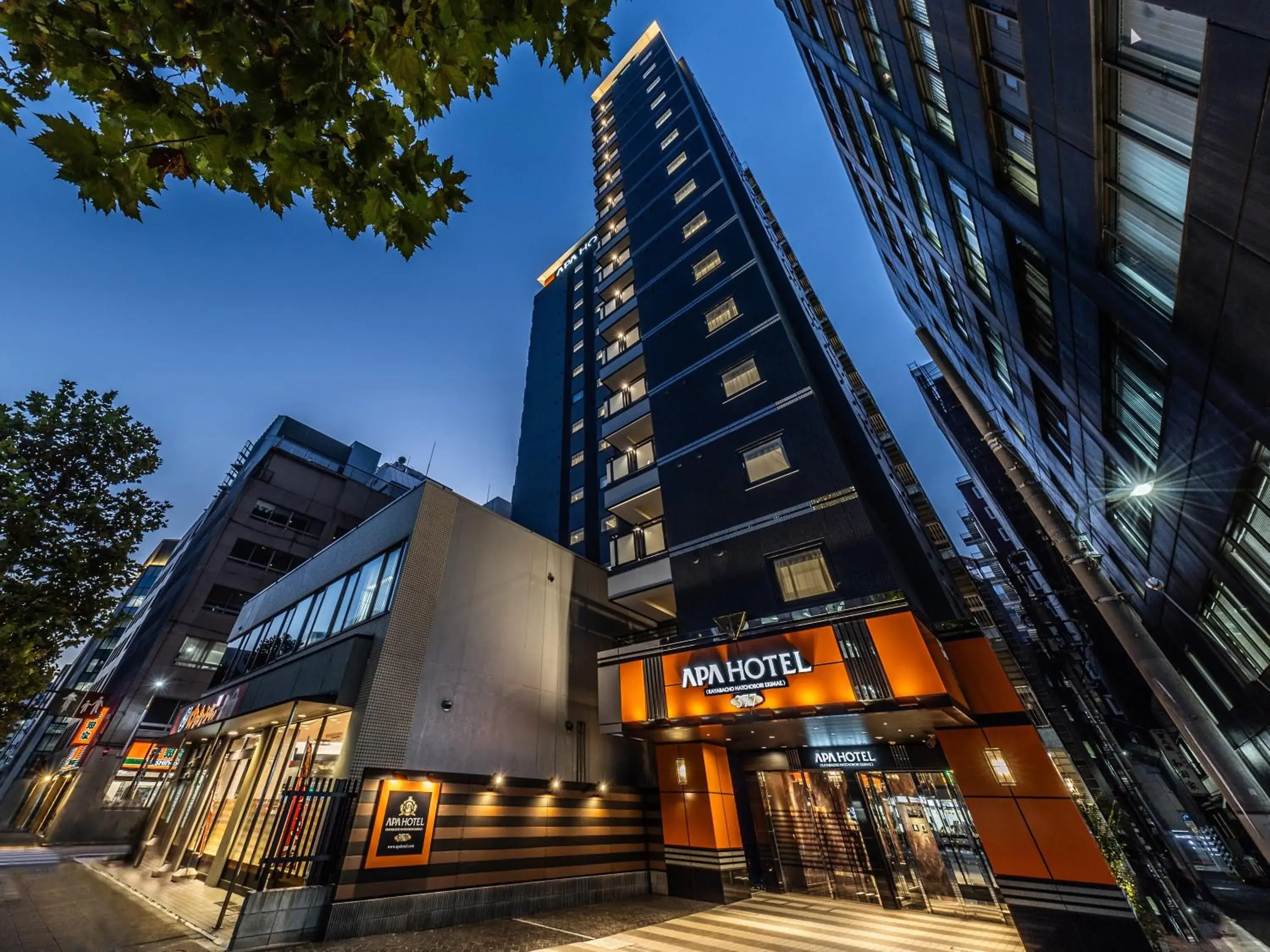 Property building in APA Hotel Kayabacho Hachobori Ekimae Property building in APA Hotel Kayabacho Hachobori Ekimae