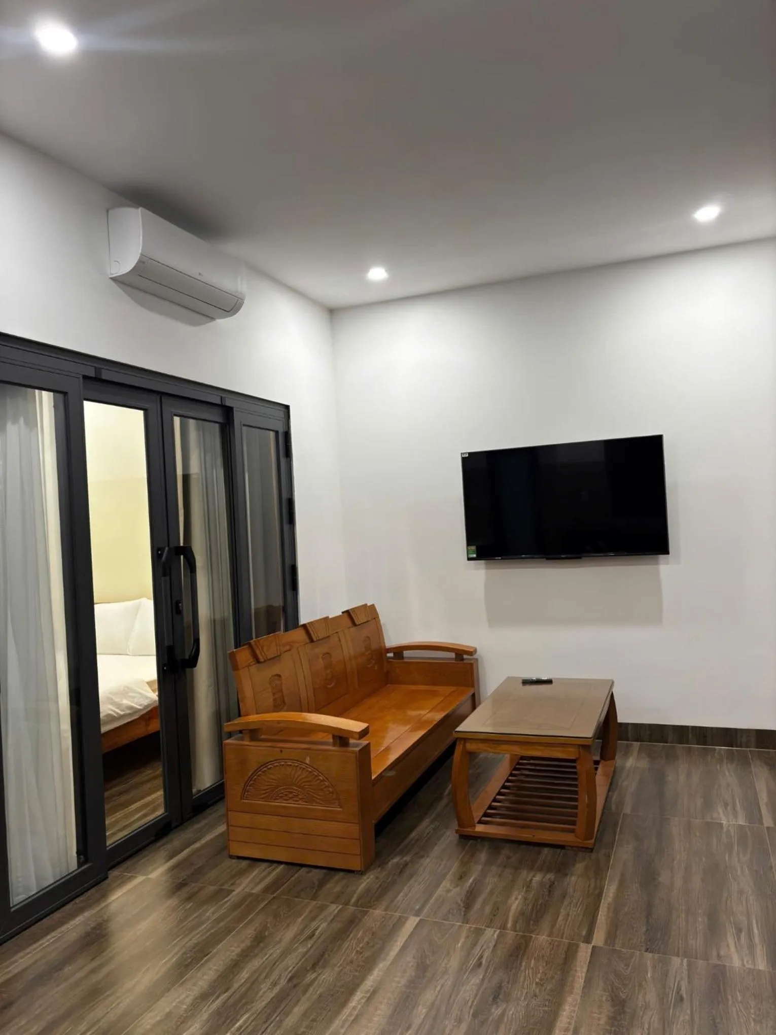 Living room in Hoàng Đô Hotel