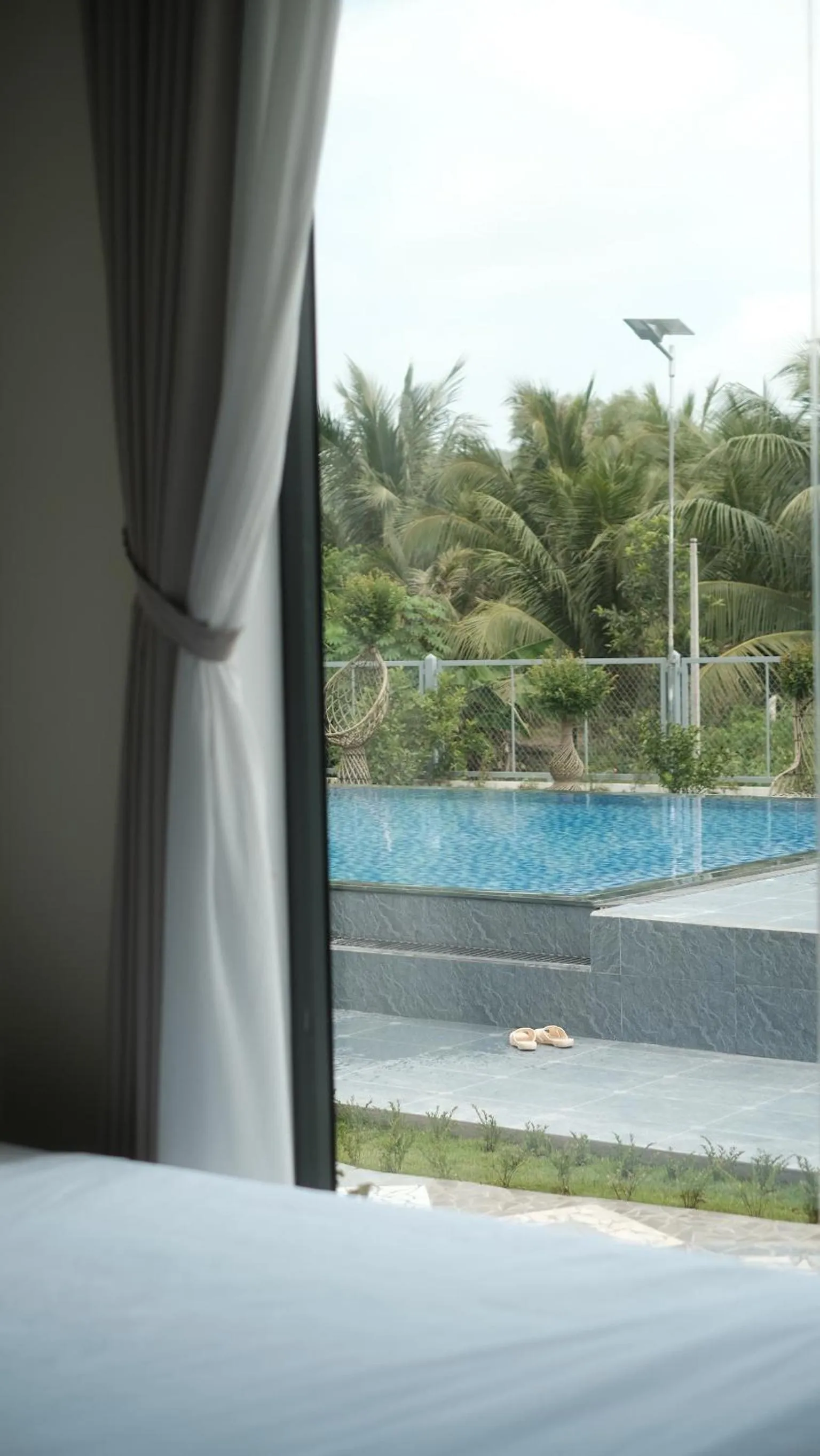 Pool view in Hoàng Đô Hotel