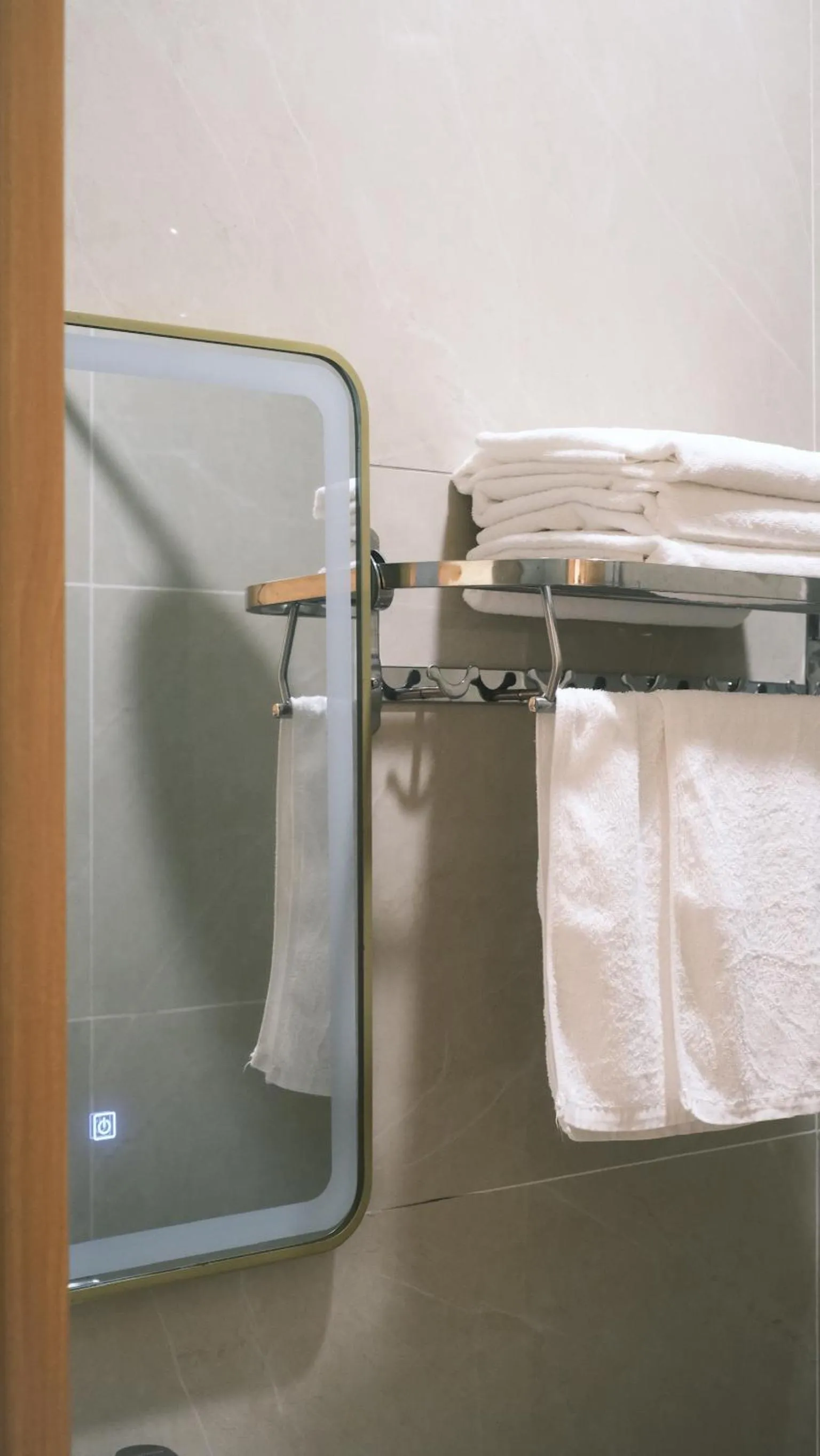 Bathroom in Hoàng Đô Hotel