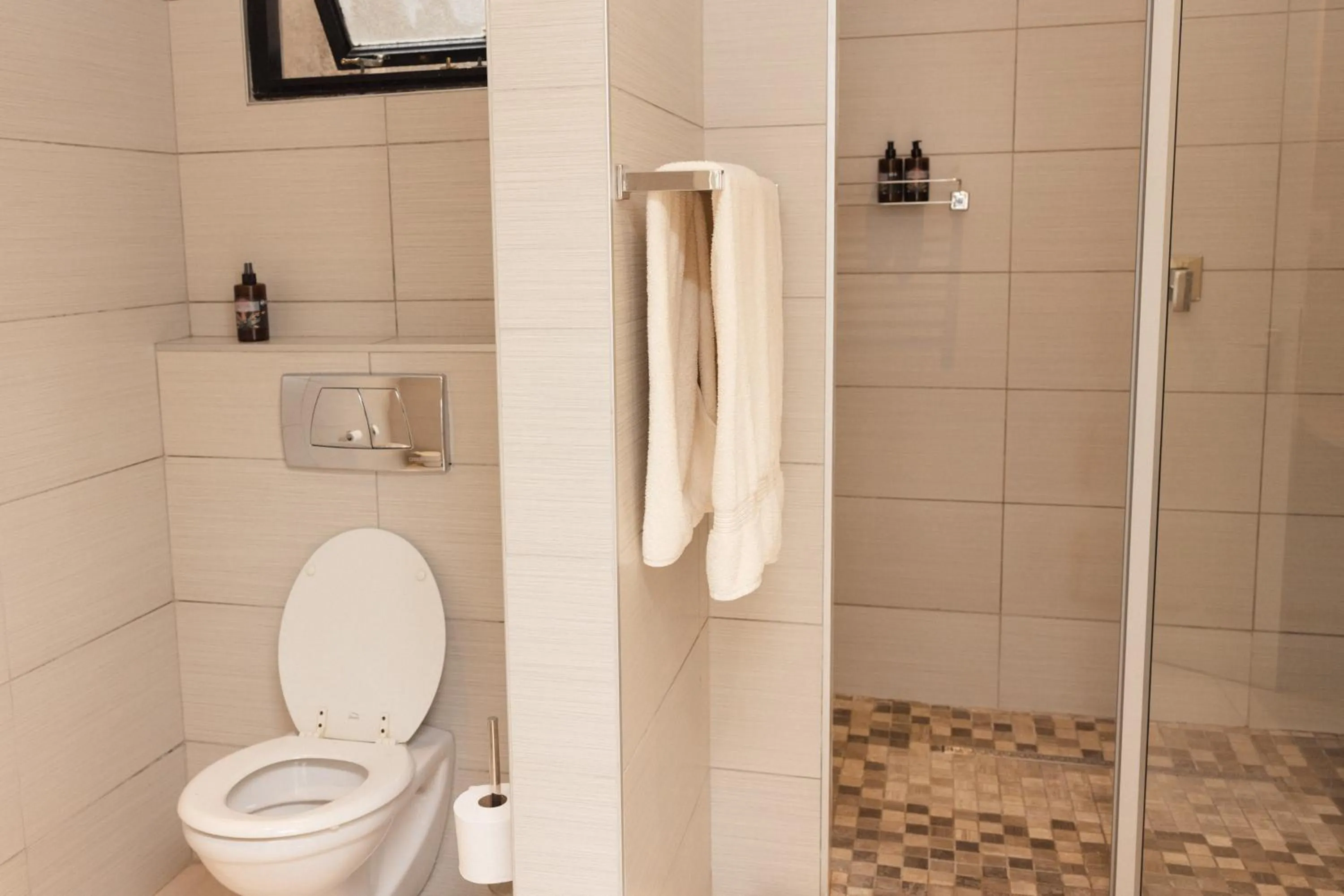 Shower in Swakopmund Sands